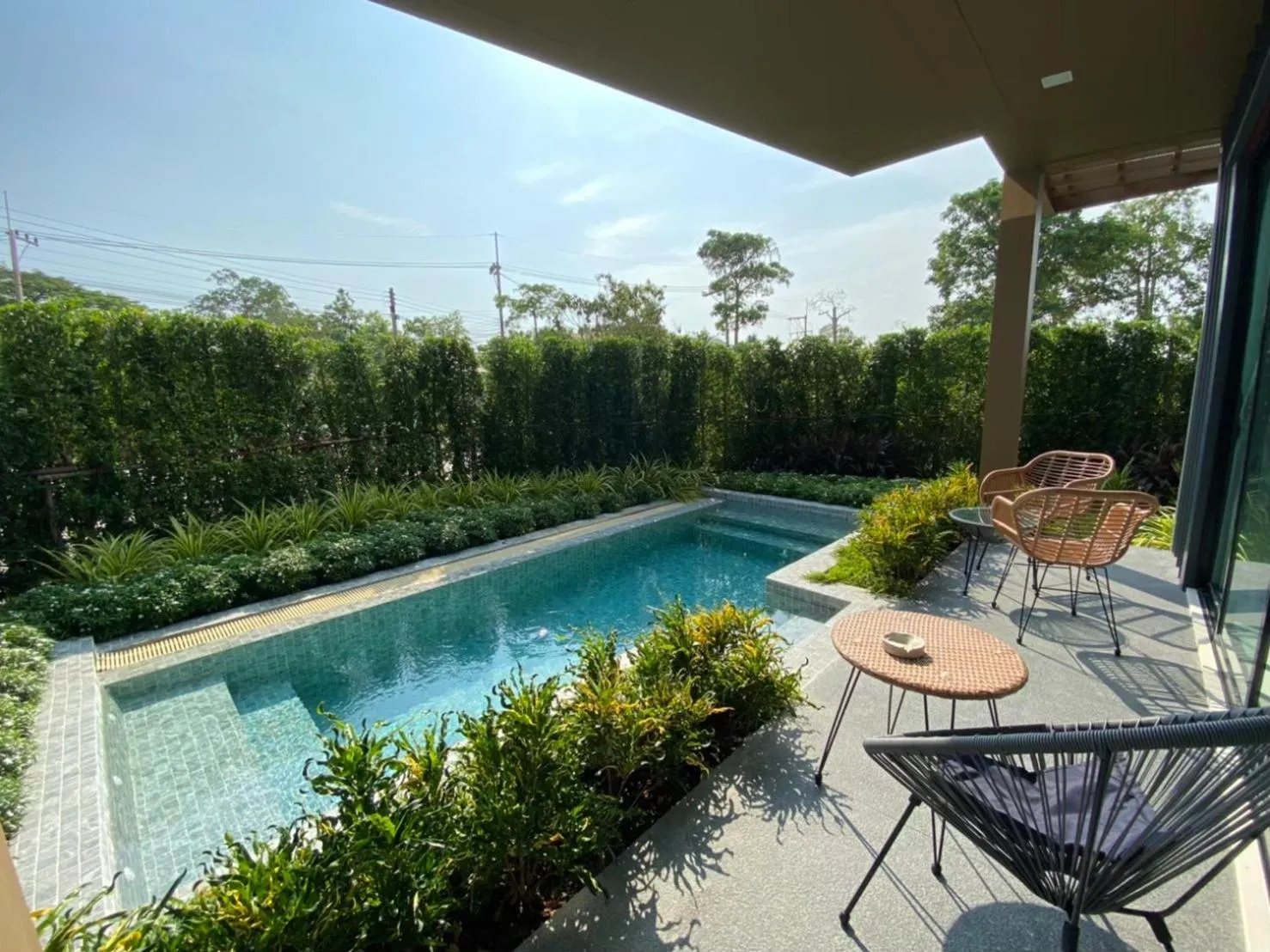 Day in Royal Sammuk Villa