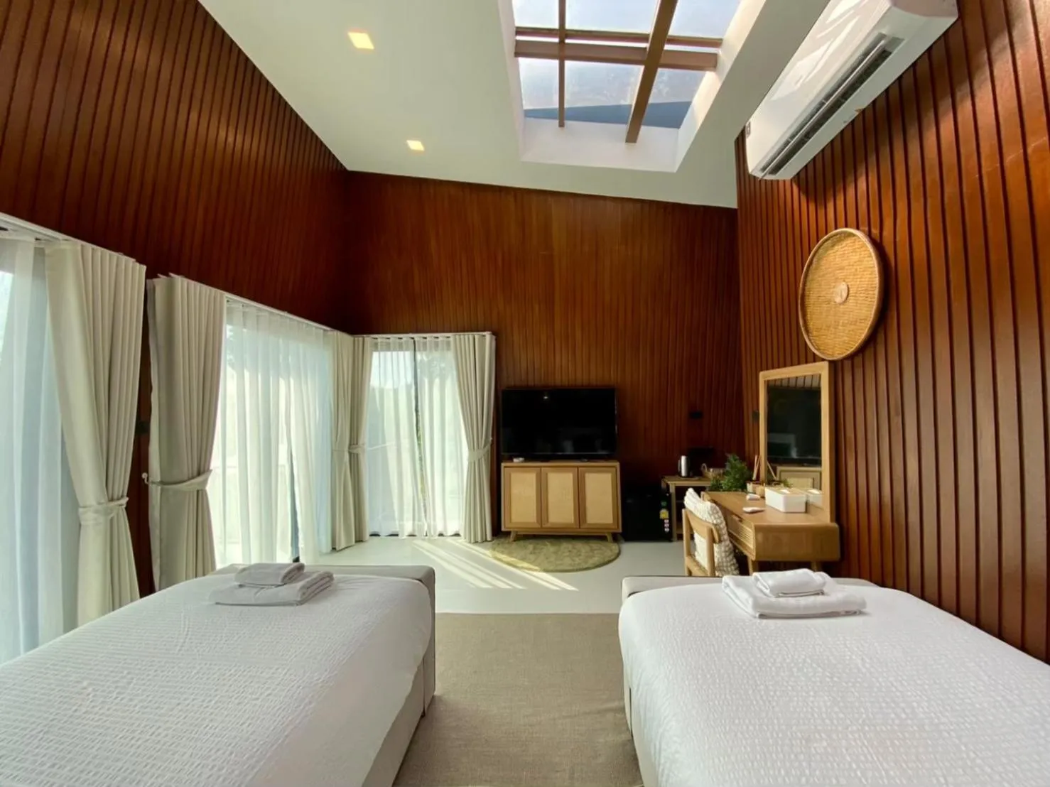 Bedroom, Bed in Royal Sammuk Villa