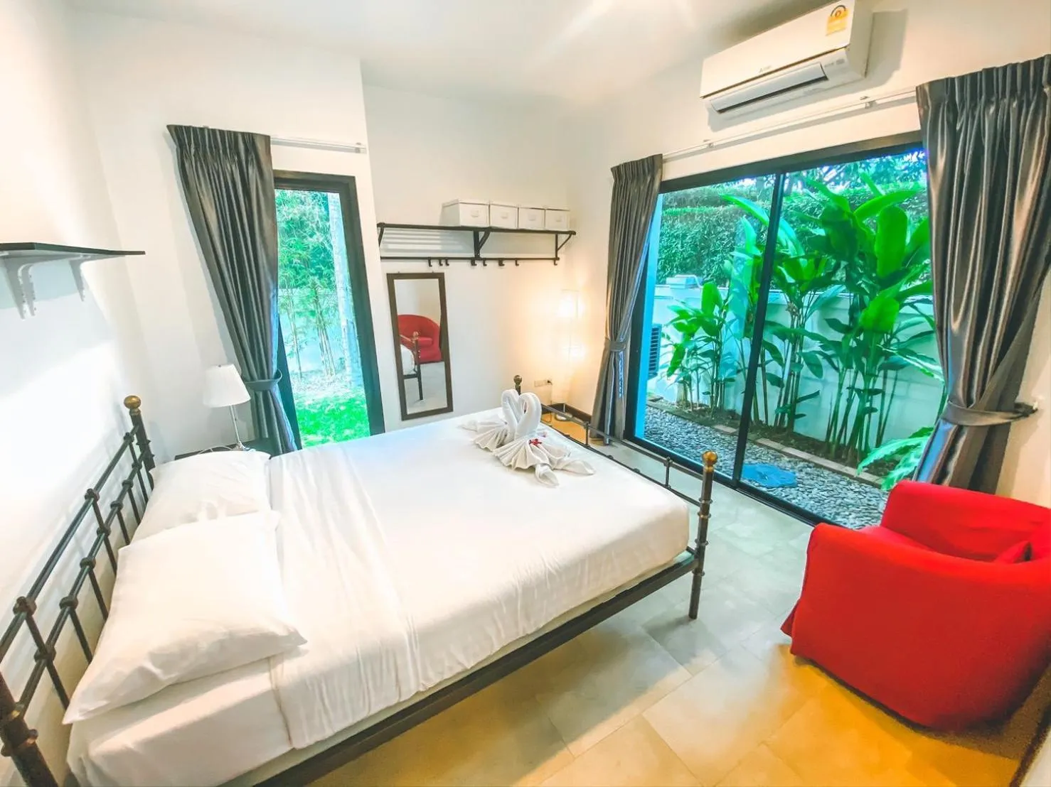 Bedroom, Bed in Royal Sammuk Villa