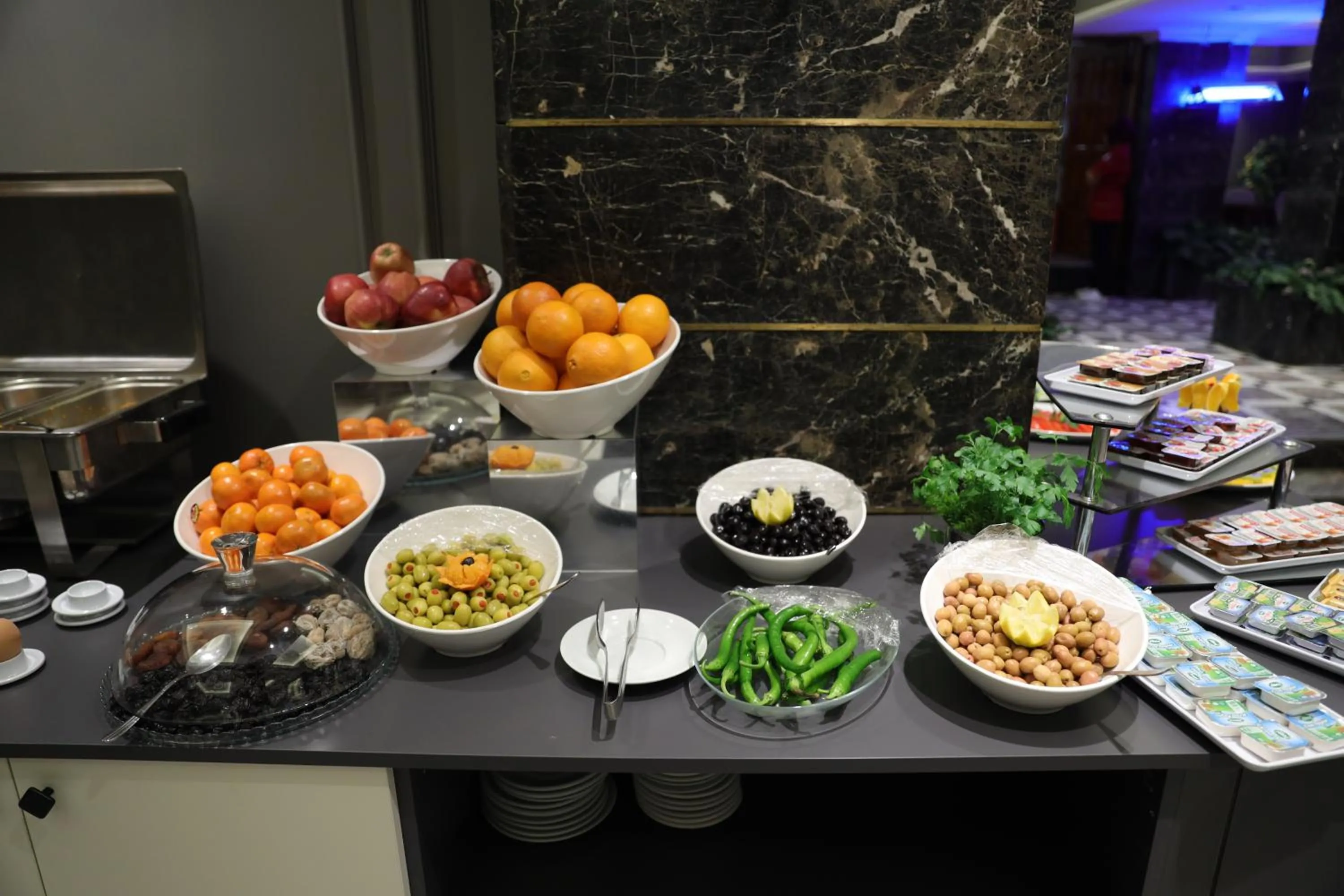 Food and drinks in Turkuaz Hotel