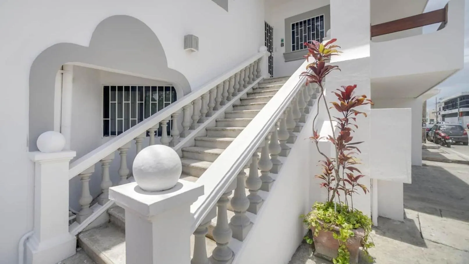 Valentina Suites by Las Flores Vacation Rentals