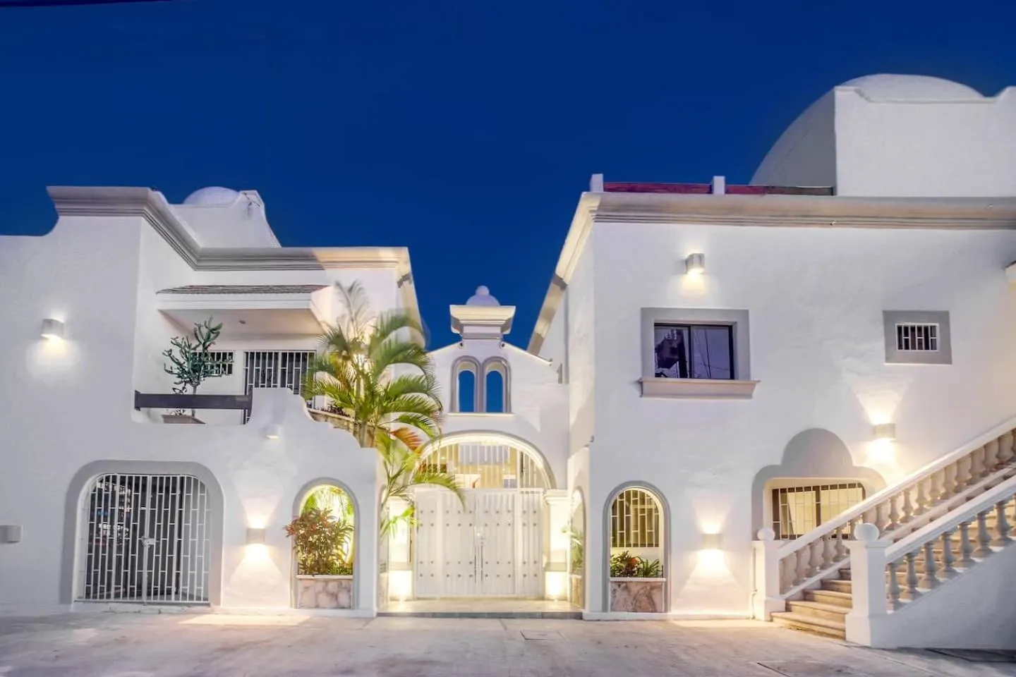 Valentina Suites by Las Flores Vacation Rentals