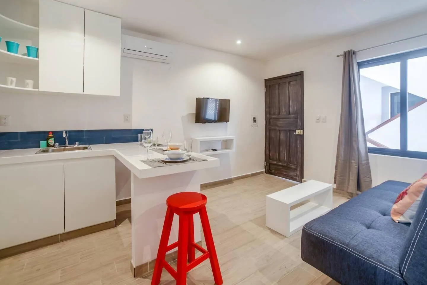 Valentina Suites by Las Flores Vacation Rentals