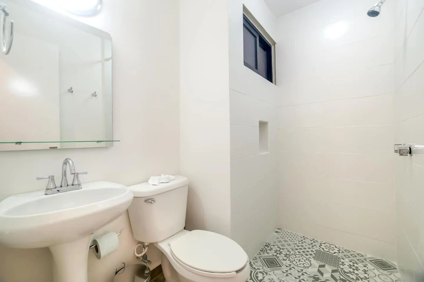 Valentina Suites by Las Flores Vacation Rentals