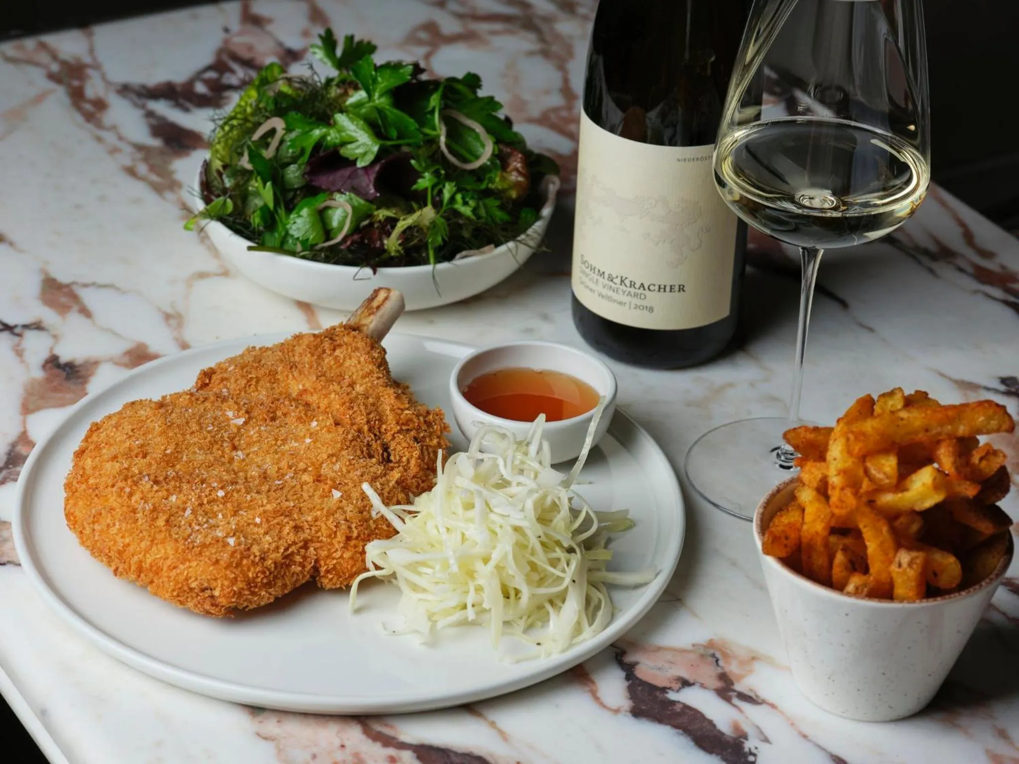 Restaurant/places to eat in COMO Metropolitan London