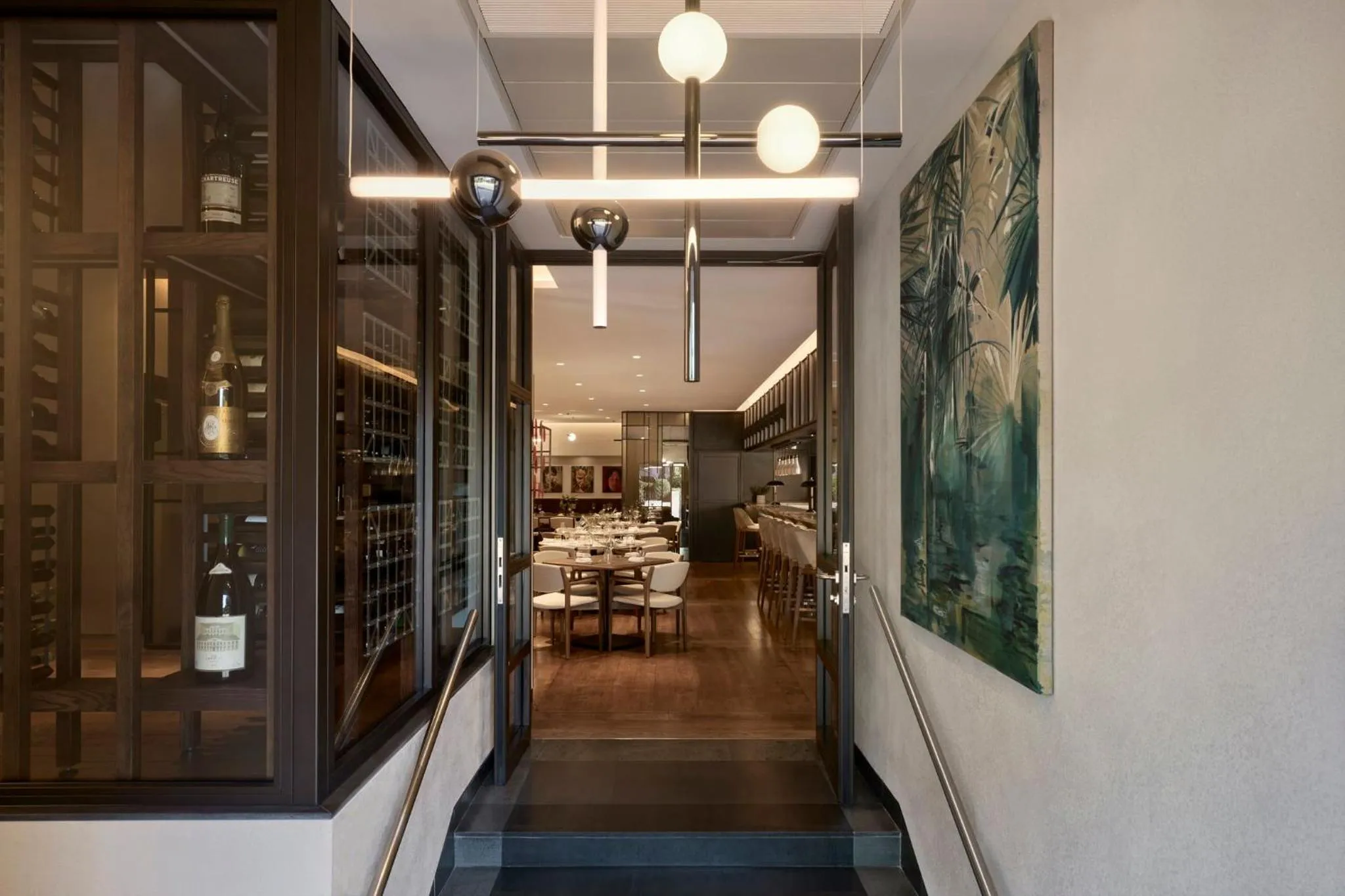 Restaurant/places to eat in COMO Metropolitan London