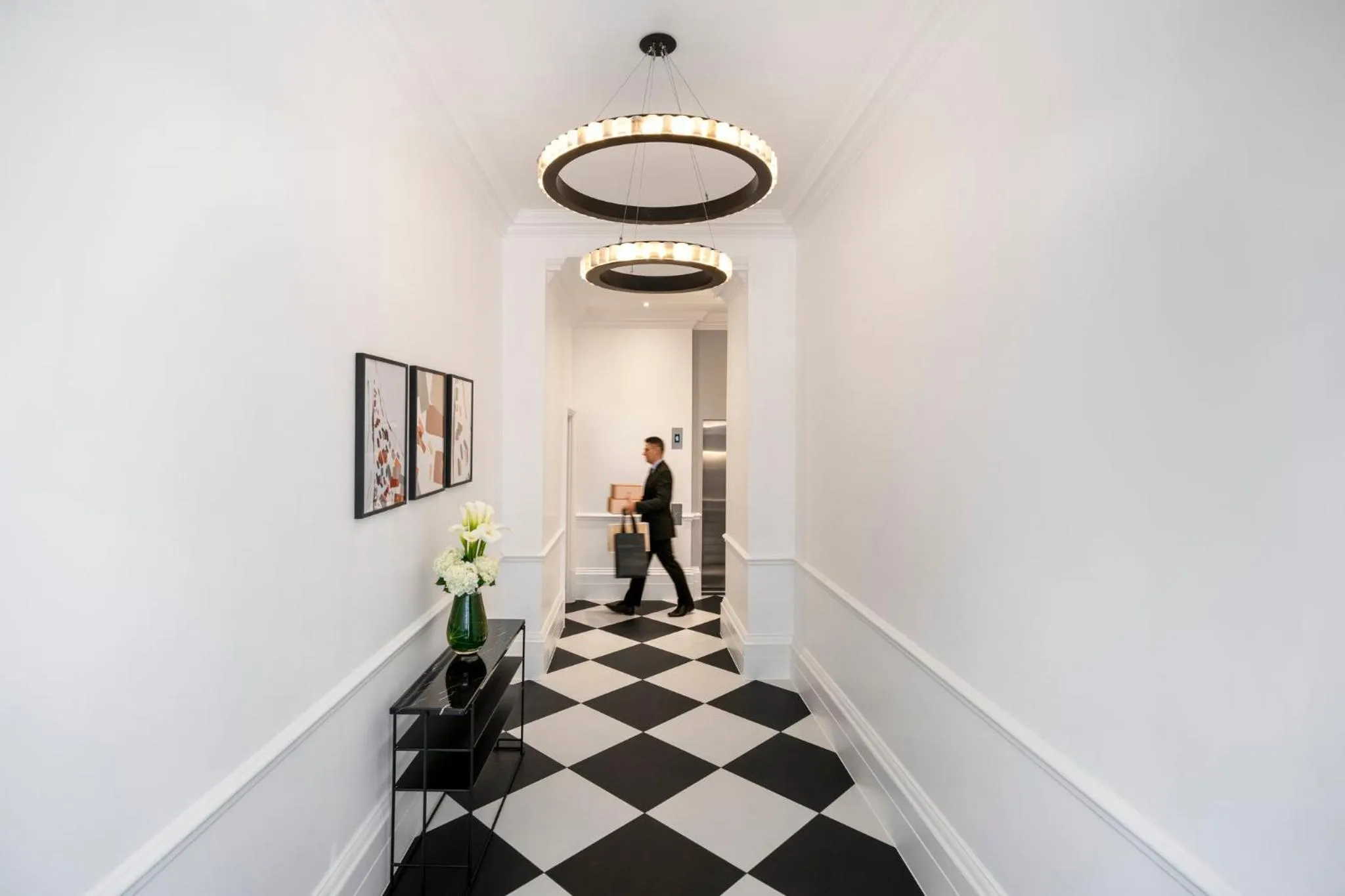 Decorative detail in COMO Metropolitan London