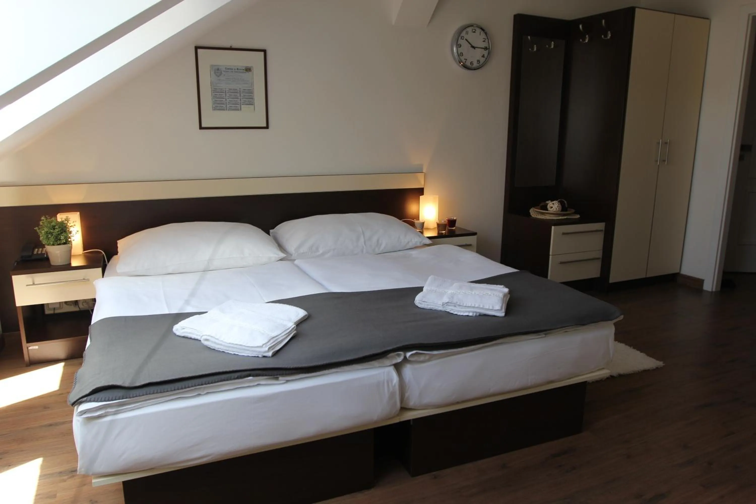 Bed in Residence Vysta