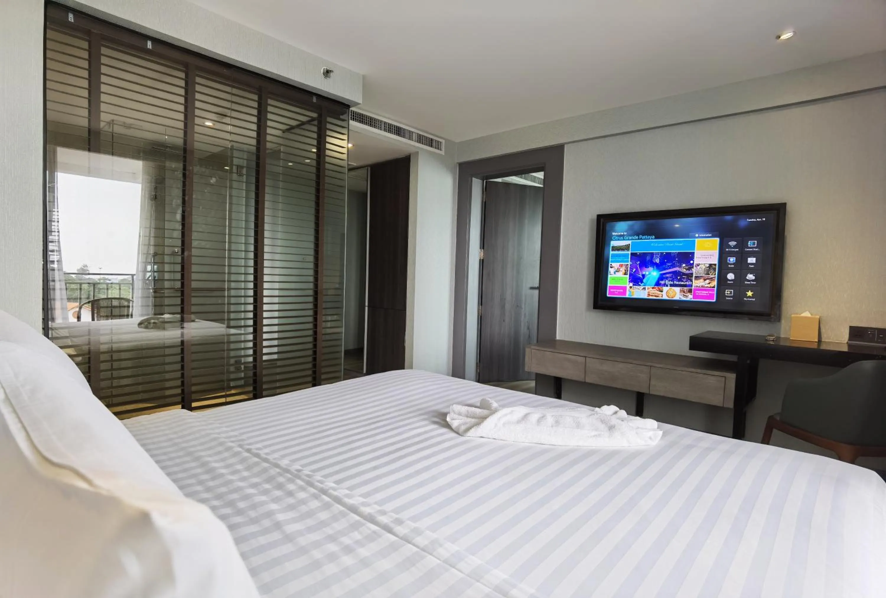 Bed in Citrus Grande Hotel Pattaya by Compass Hospitality