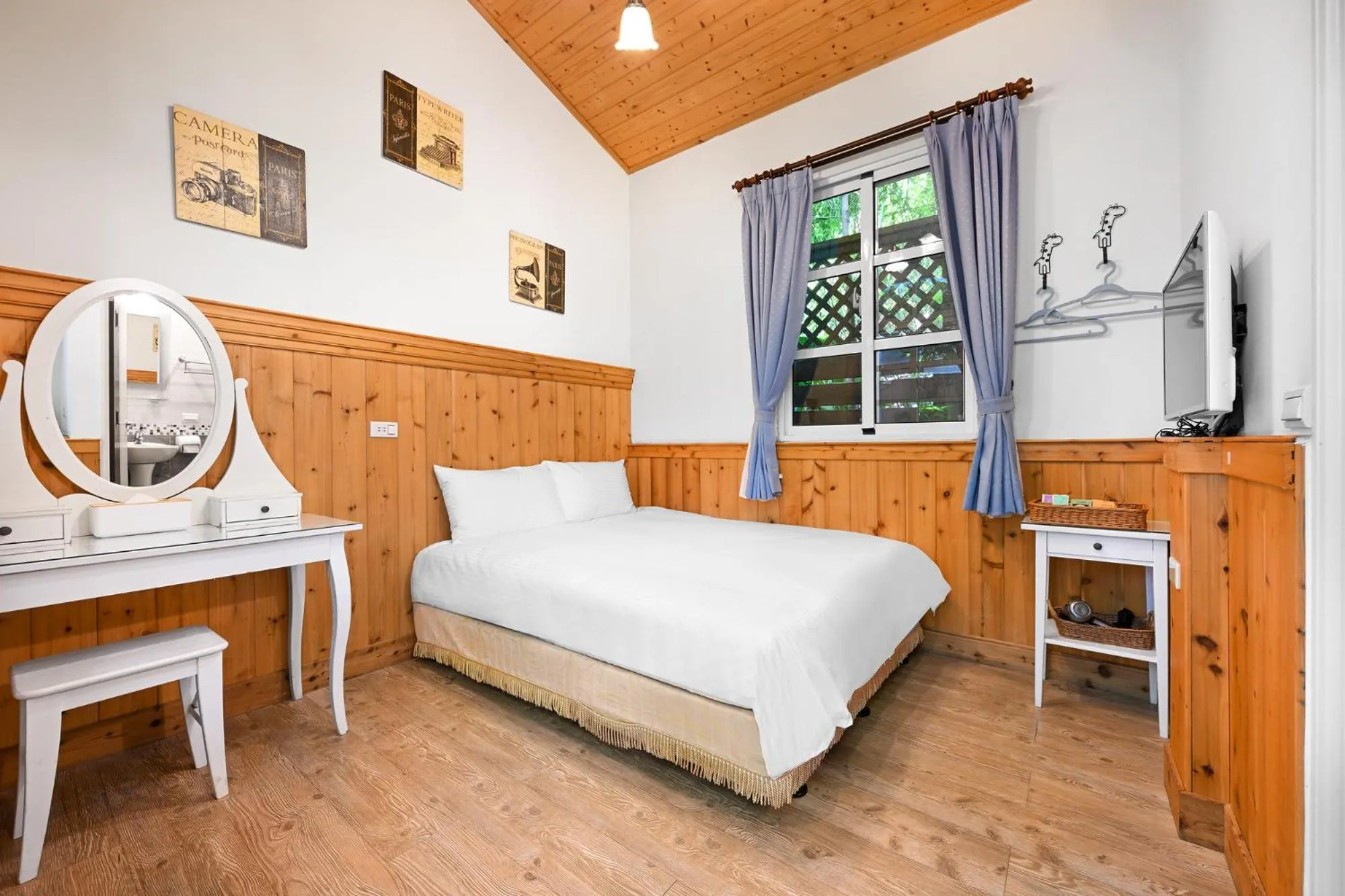 Bed in Aurora Villa