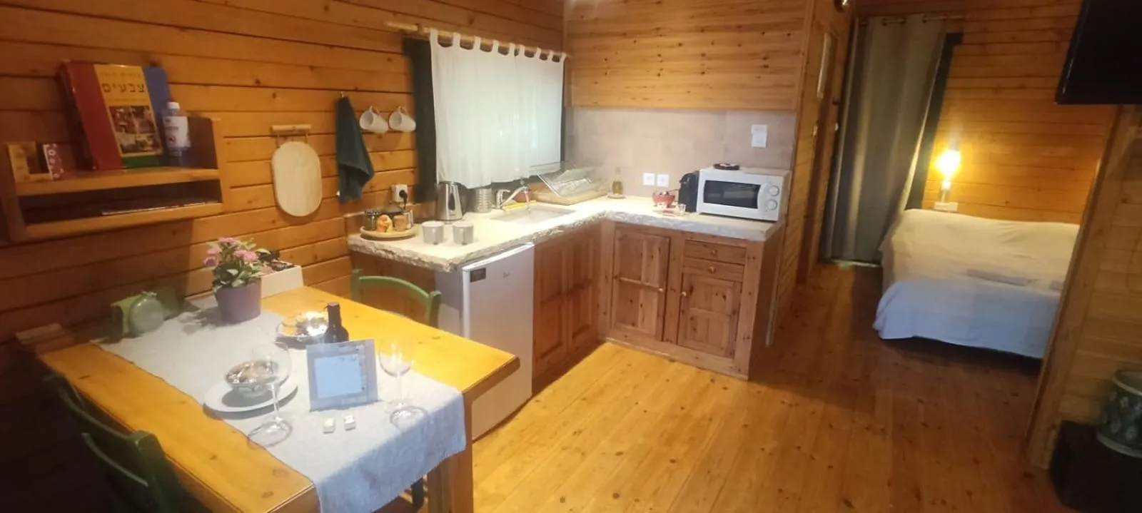 Kitchen or kitchenette in Eretz Hagalil - Land of Galilee