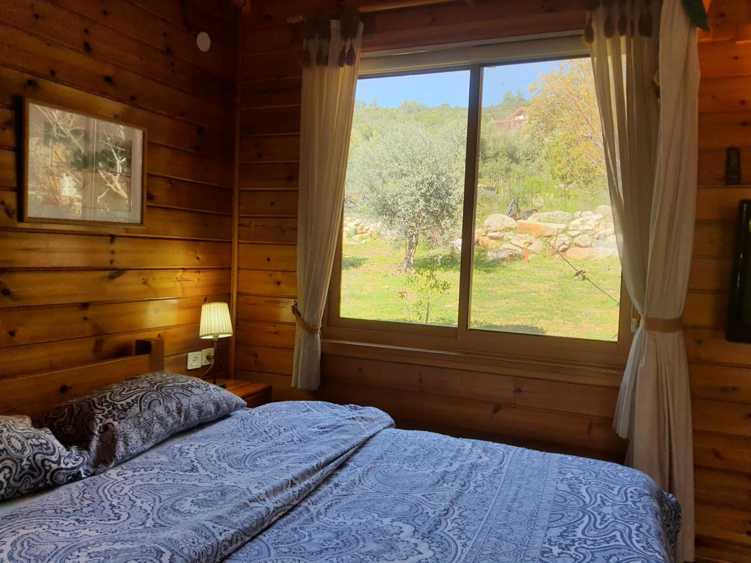 Bed in Eretz Hagalil - Land of Galilee