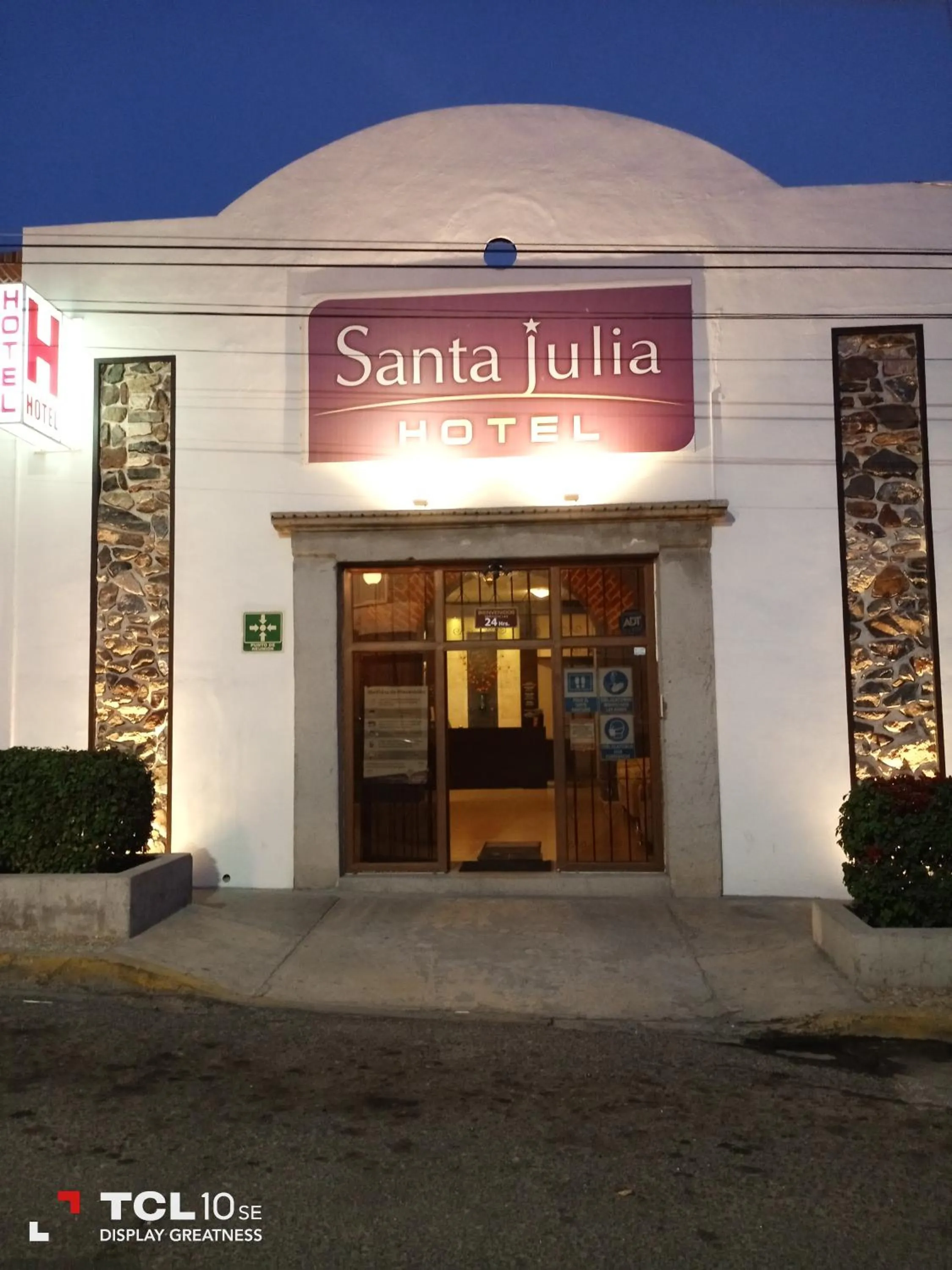 Facade/entrance in Hotel Santa Julia
