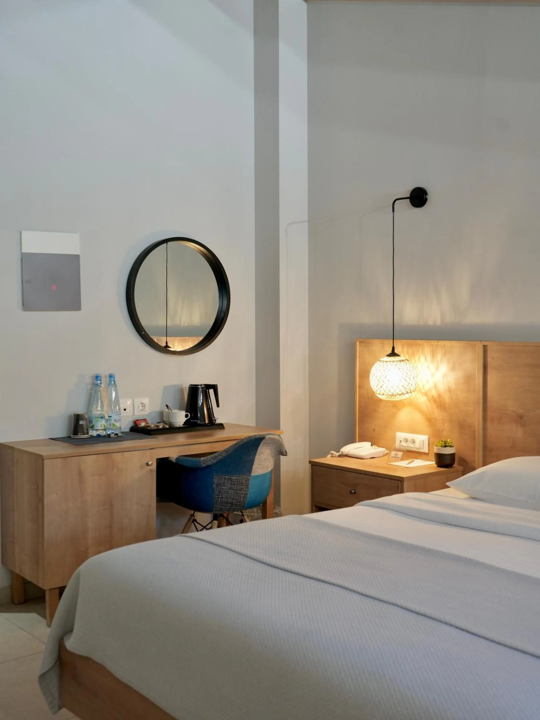 Coffee/tea facilities, Bed in Telesilla Hotel