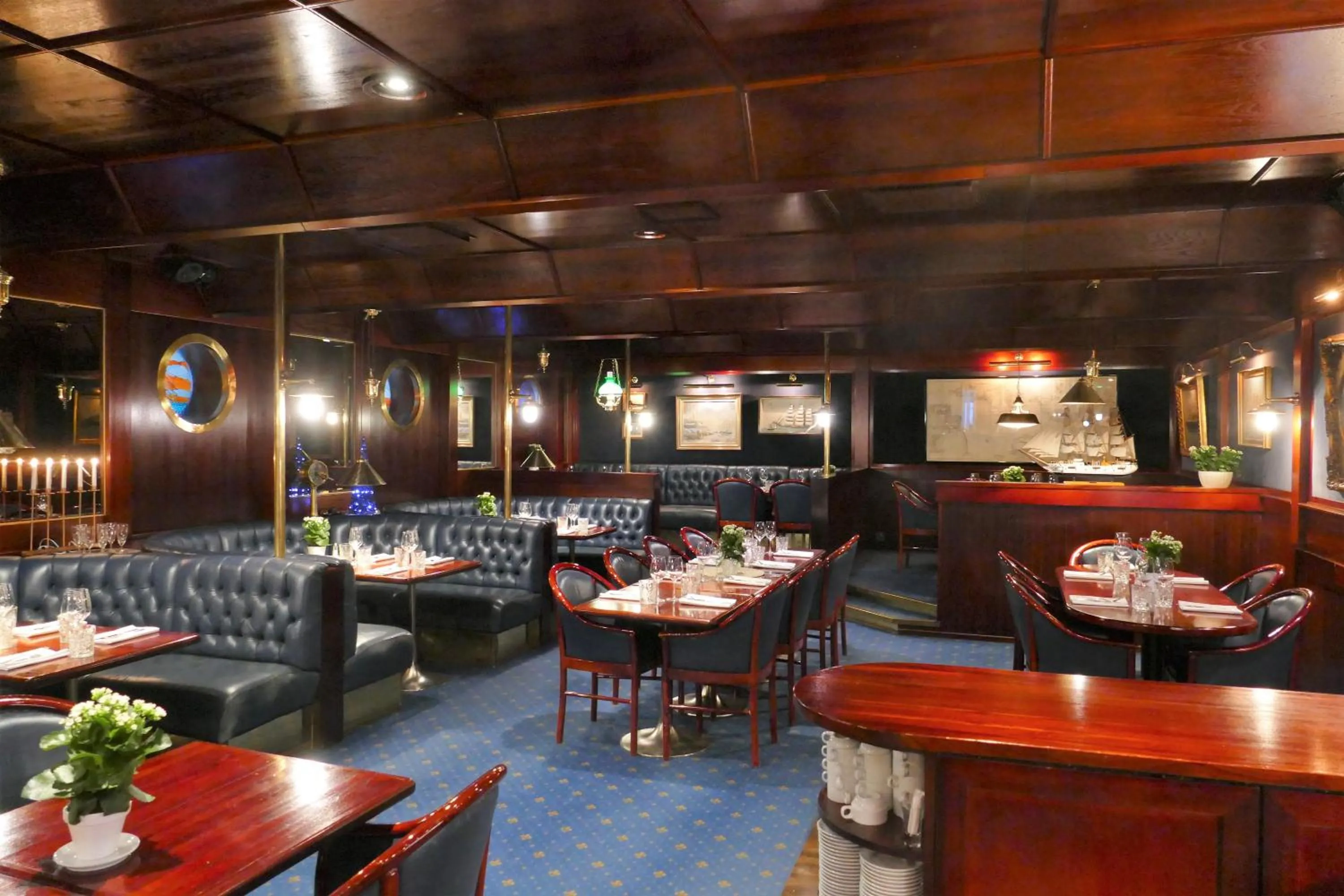 Restaurant/places to eat in Hotel Kalliohovi