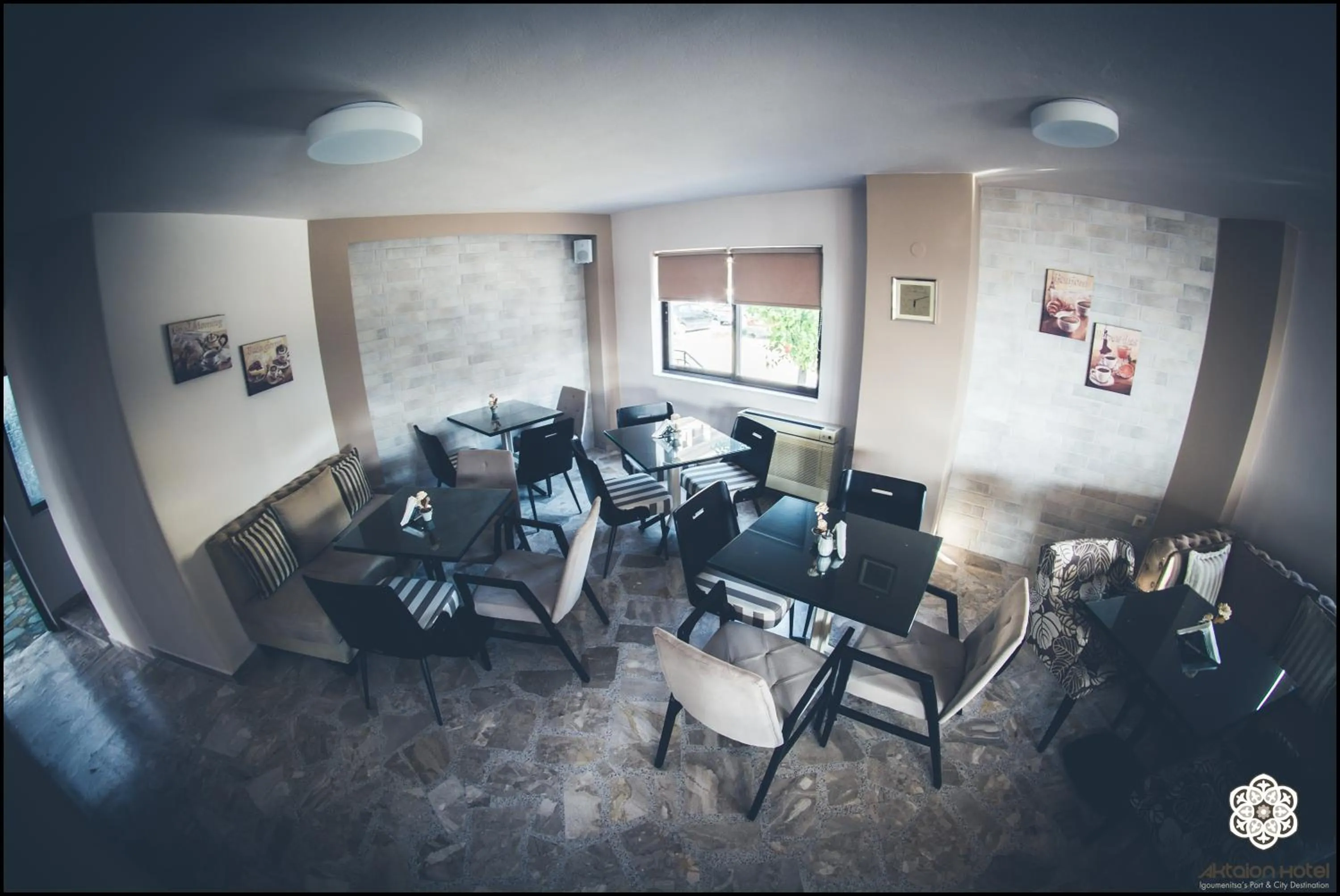 Communal lounge/ TV room in Aktaion Hotel