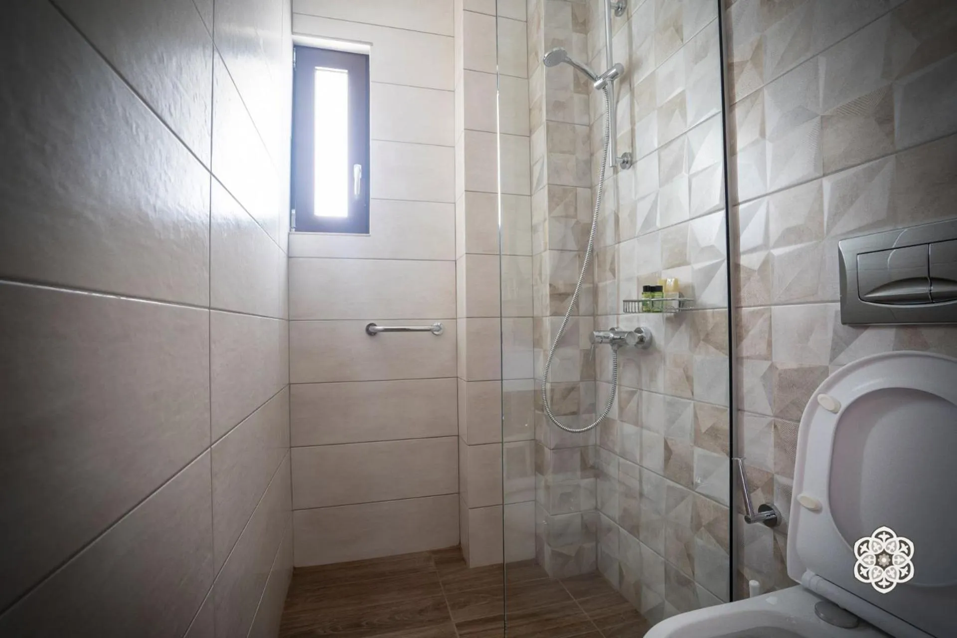 Shower in Aktaion Hotel