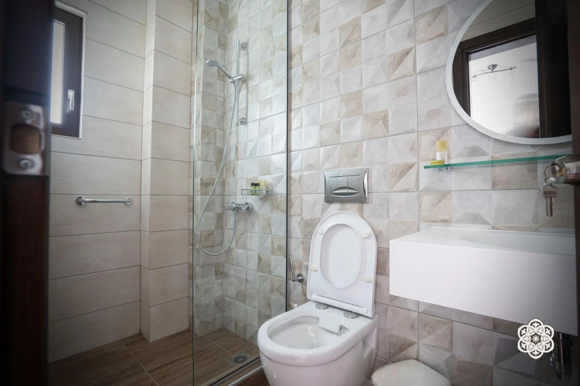 Shower in Aktaion Hotel