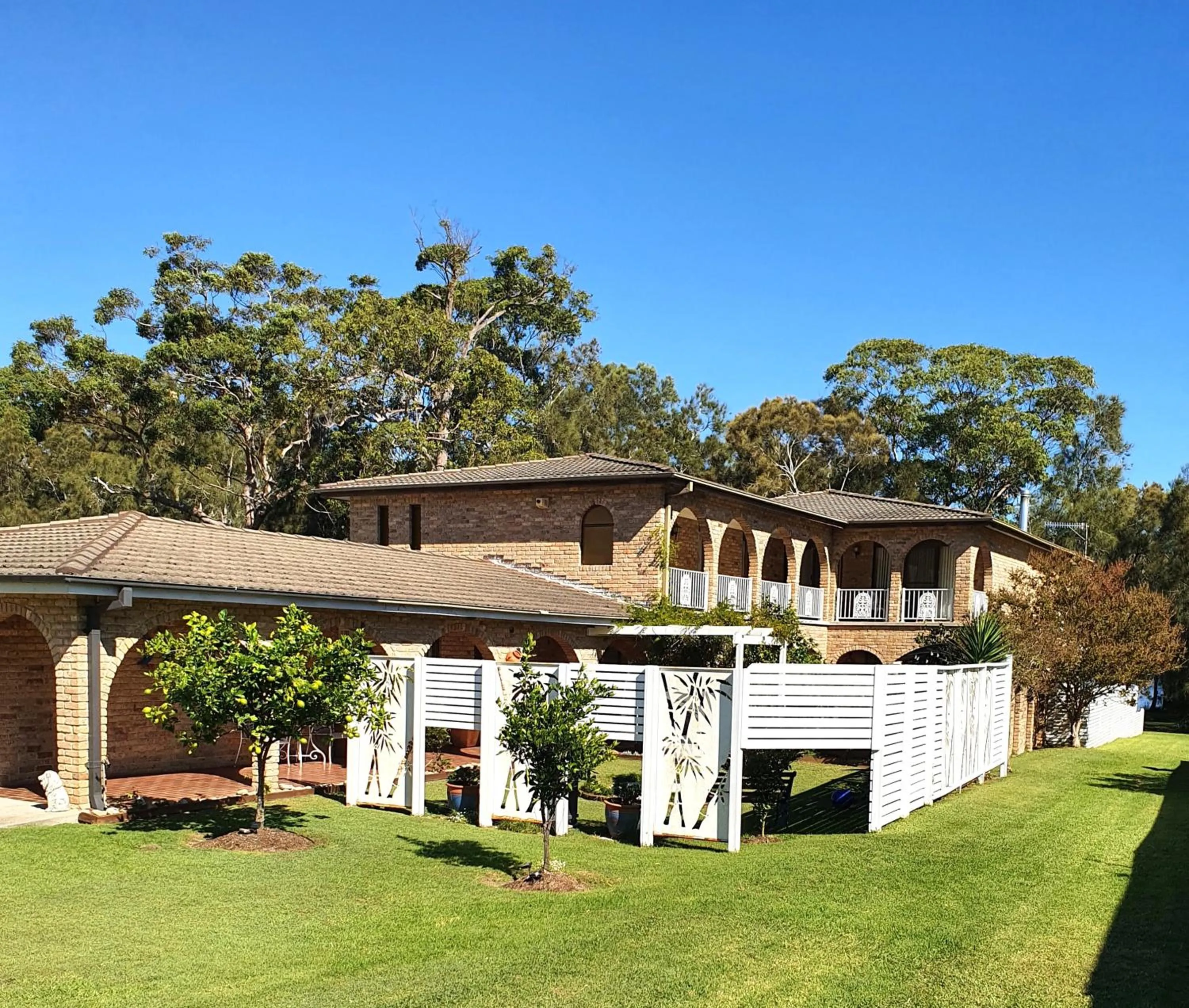 Property building in The Sanctuary at Paradise Beach B&B