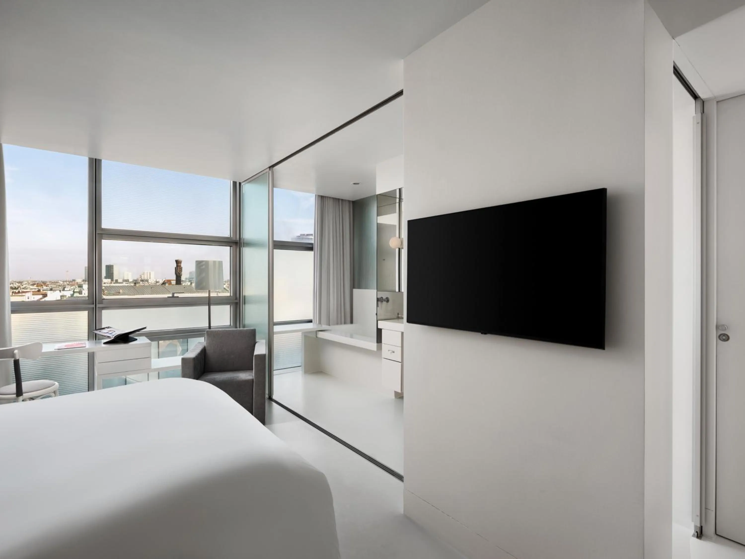 Bathroom, Bed in SO/ Vienna