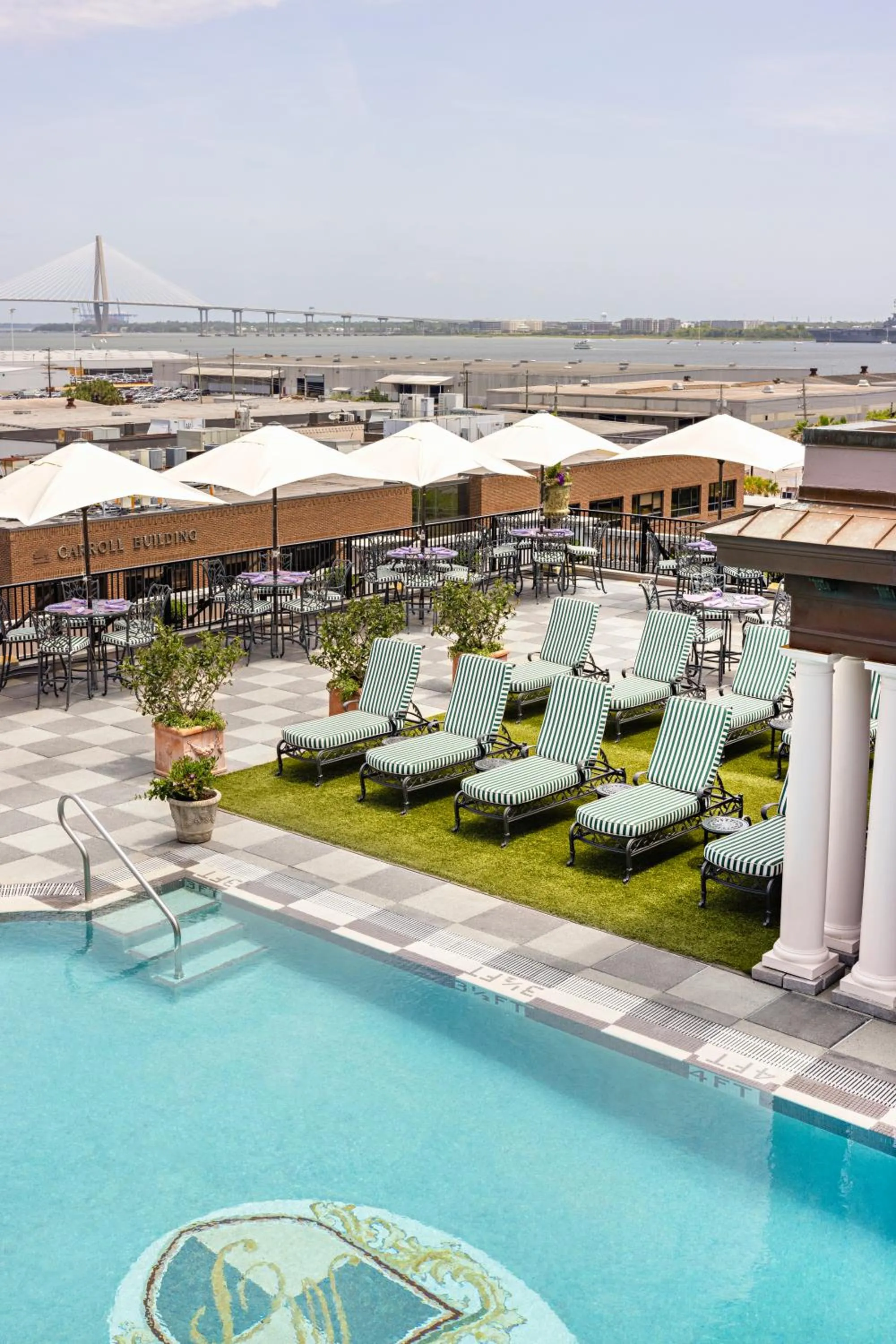 Market Pavilion Hotel