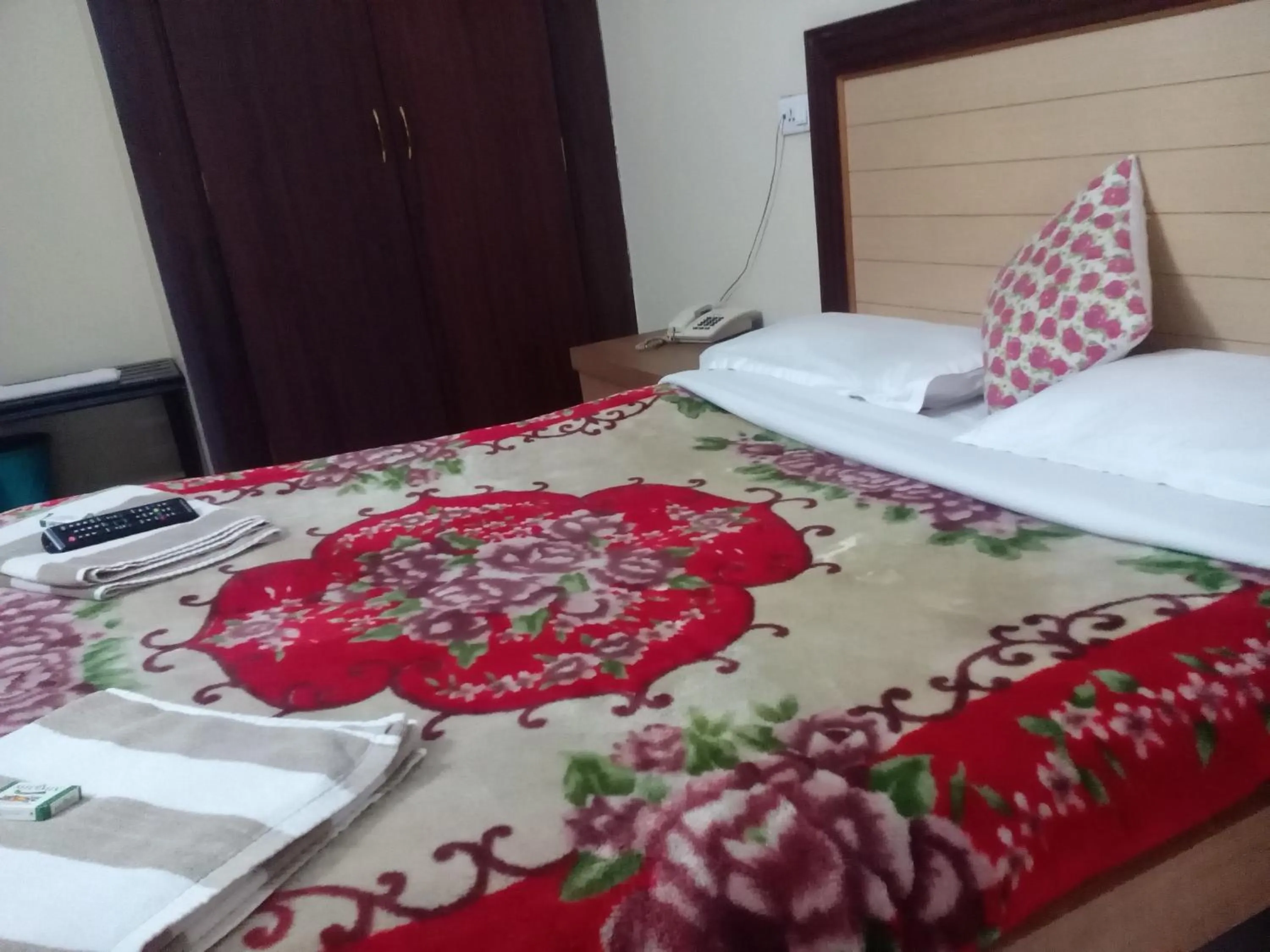 Bedroom in Hotel Preethi Palace