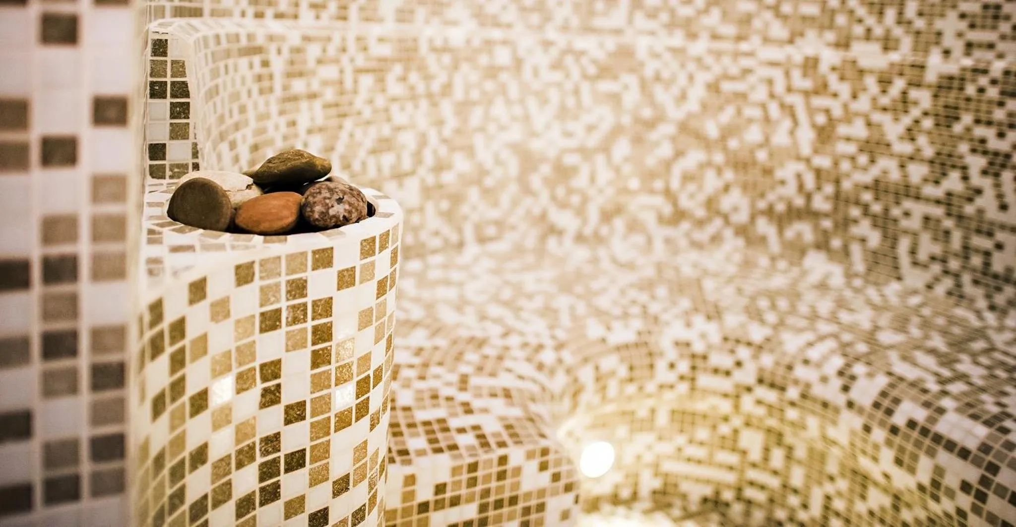 Spa and wellness centre/facilities in Hotel Porto