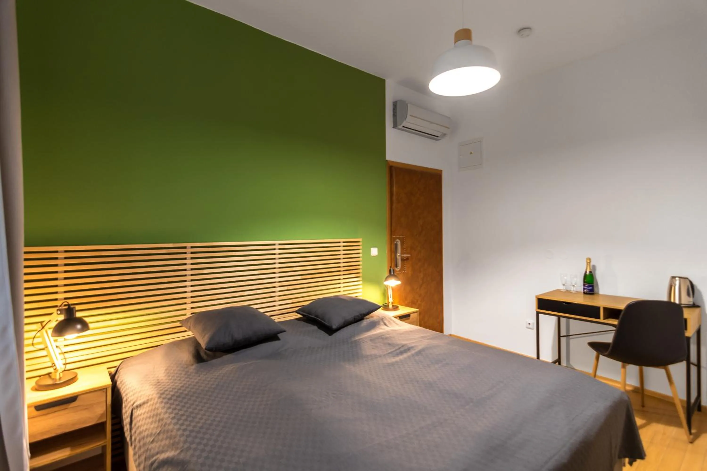 Bedroom, Bed in Hotel Museum