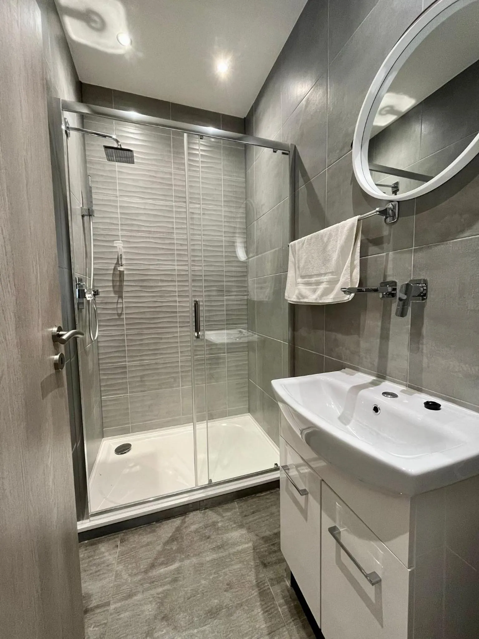 Shower in Casa Italia Prague