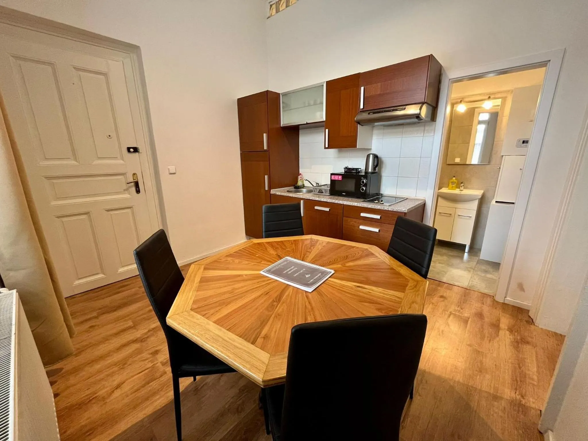 Dining area in Casa Italia Prague