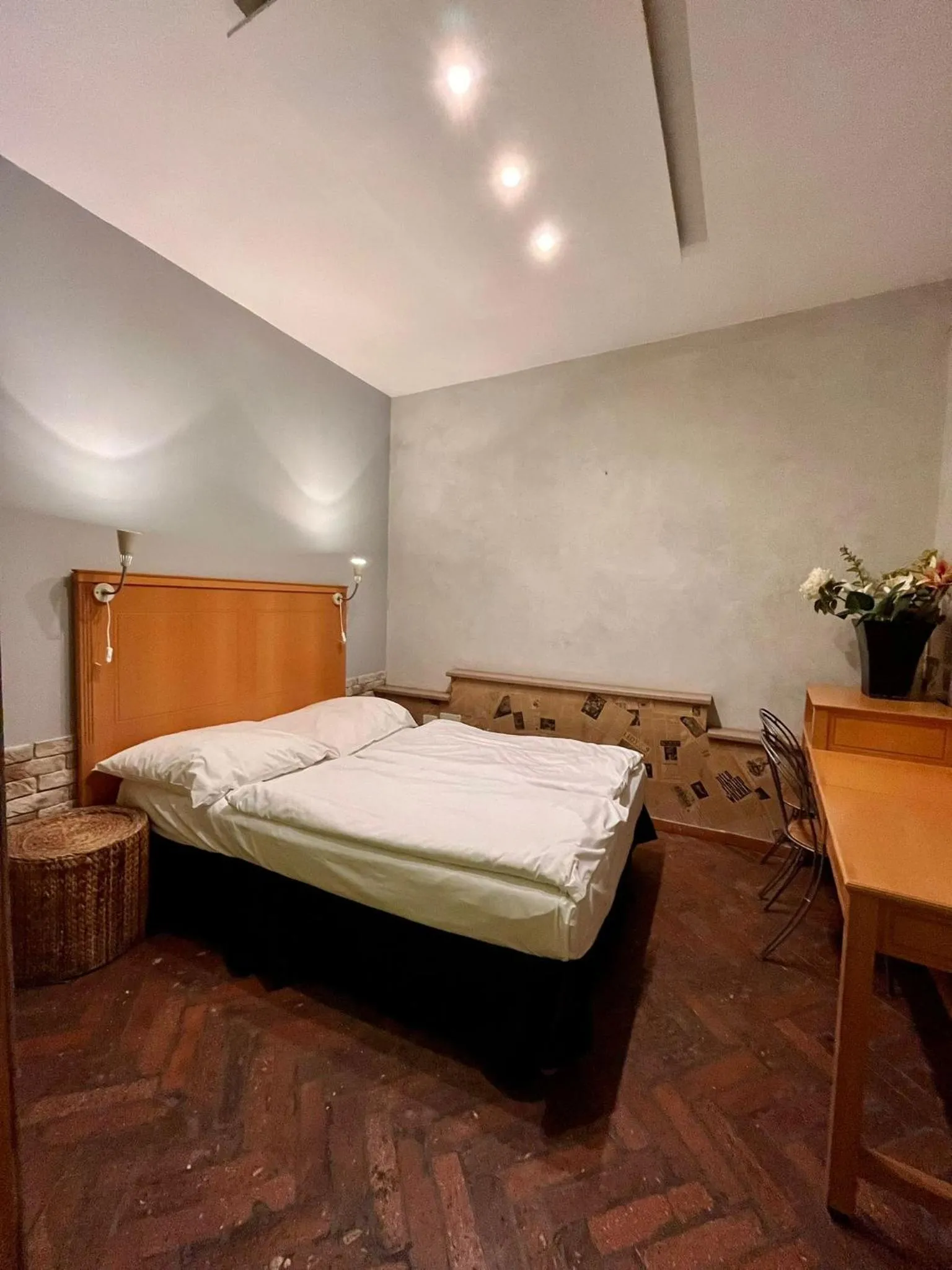 Bed in Casa Italia Prague