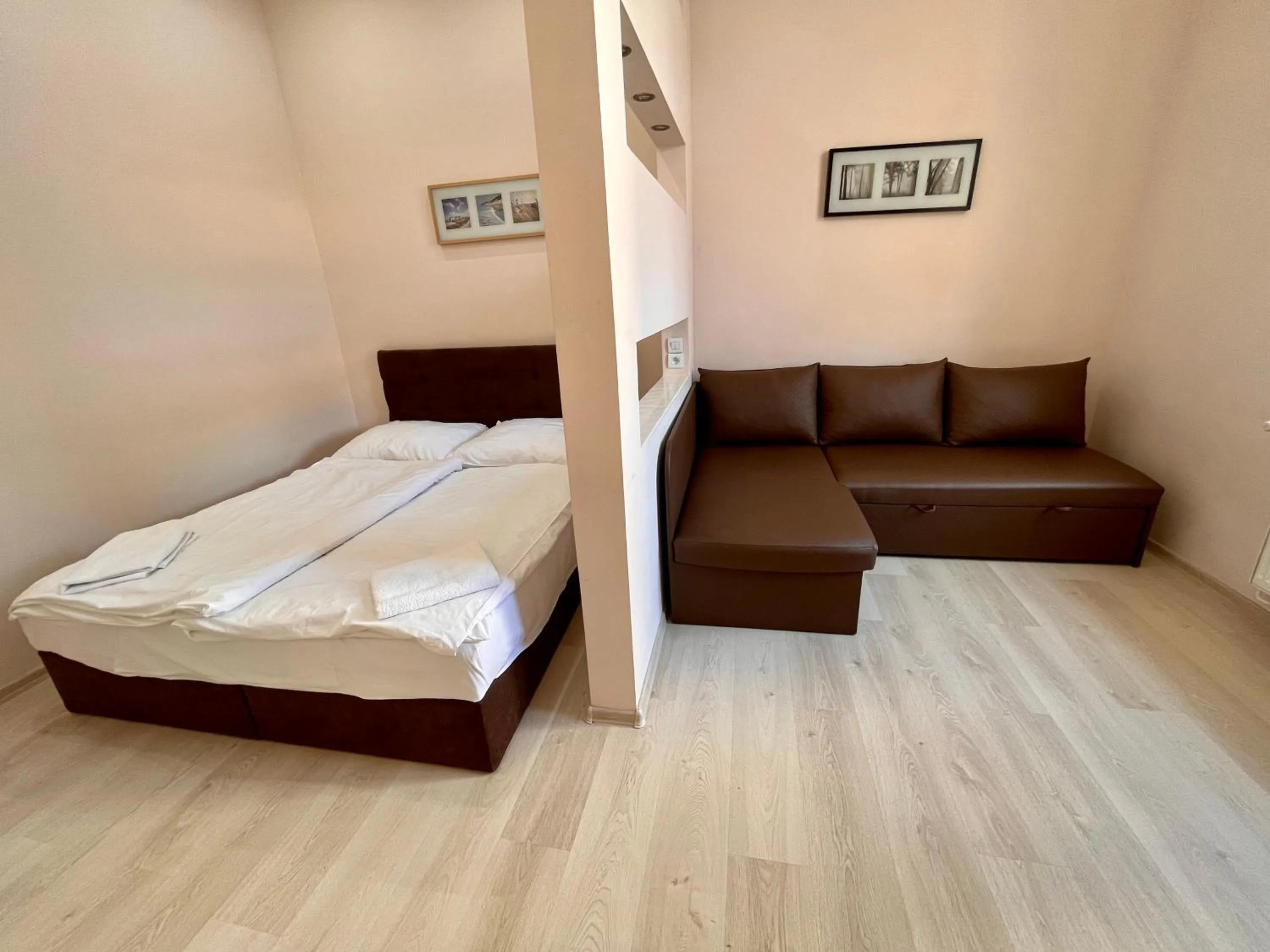 Bed in Casa Italia Prague