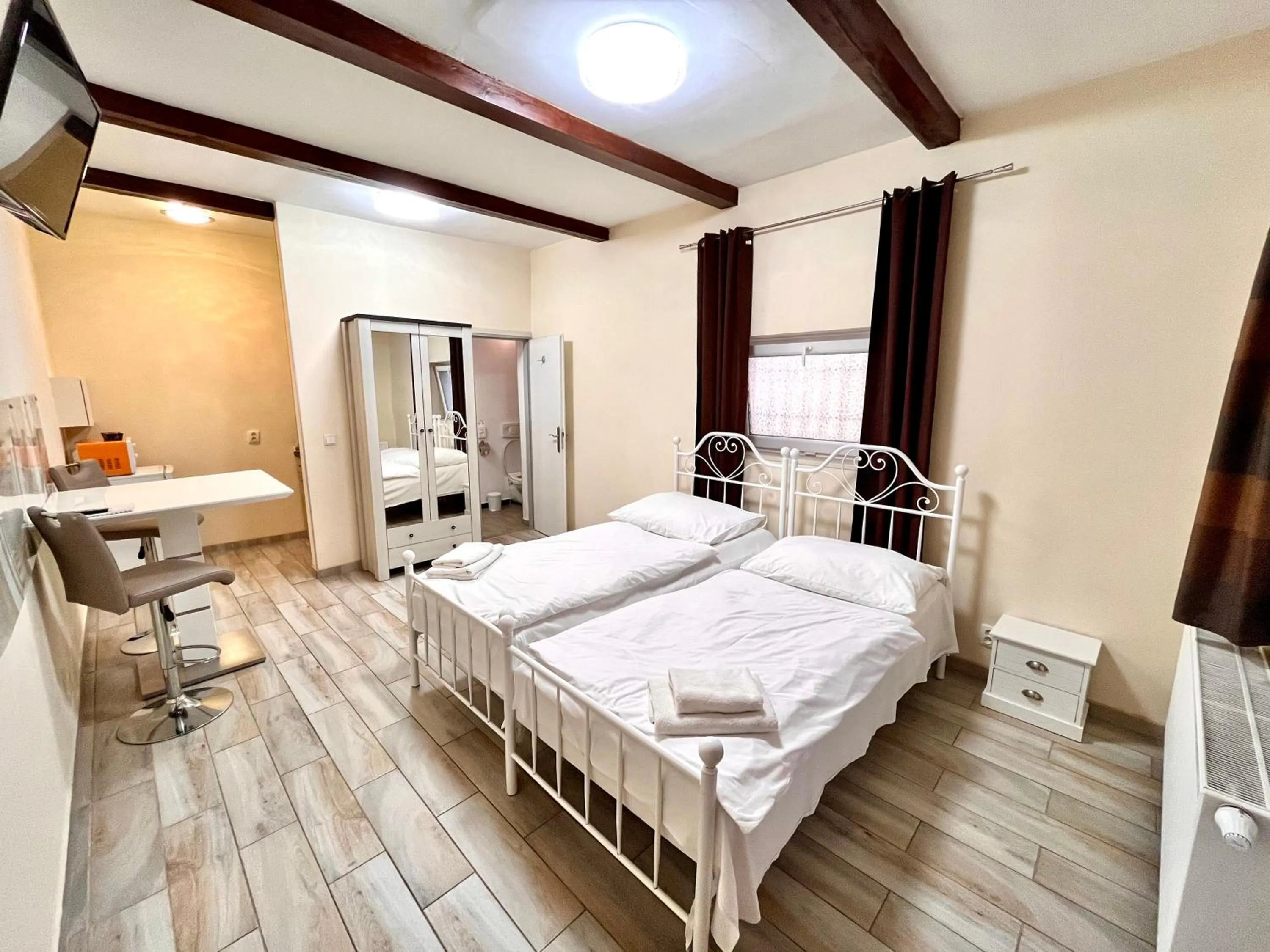 Bed in Casa Italia Prague