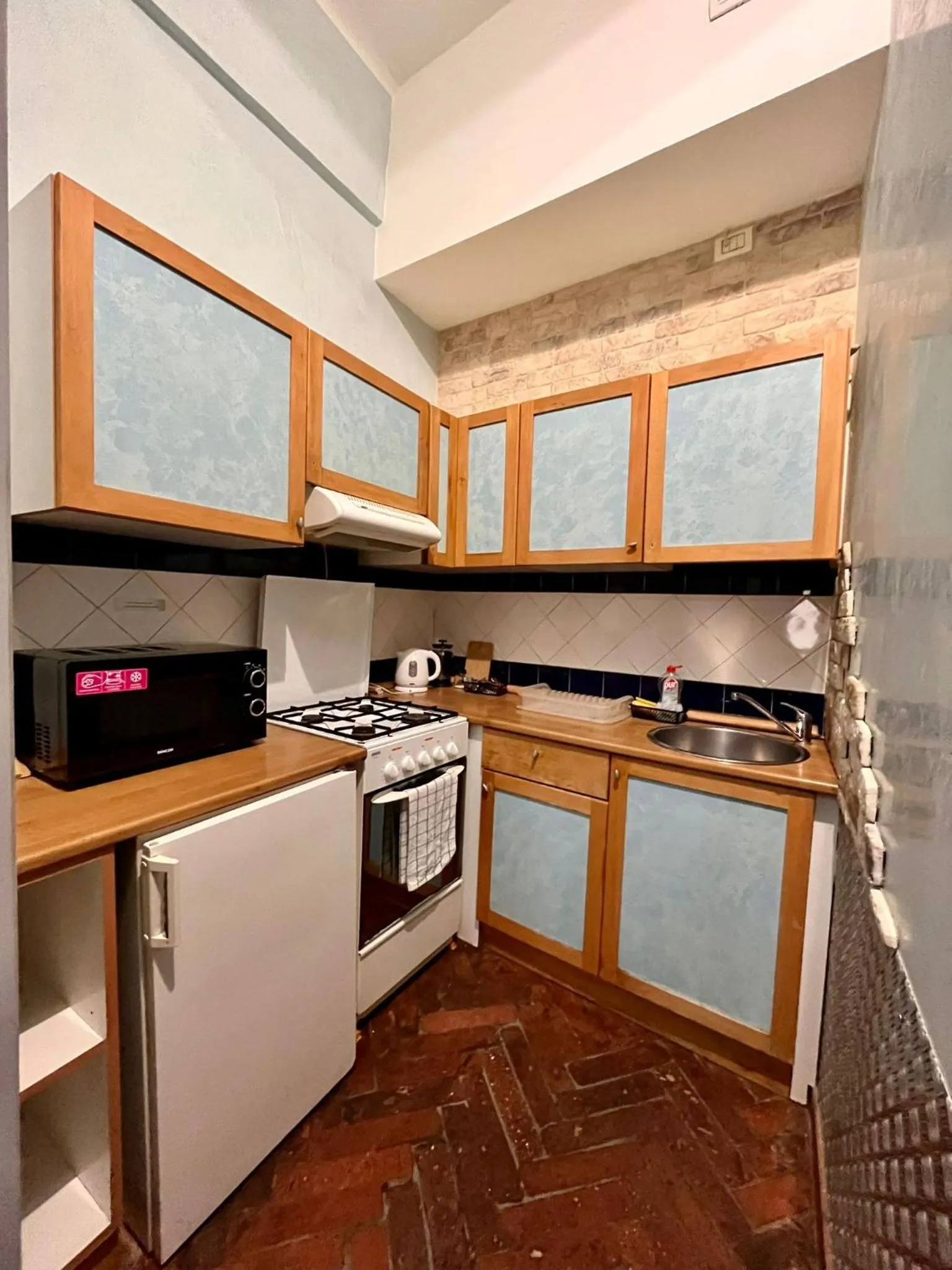 minibar in Casa Italia Prague