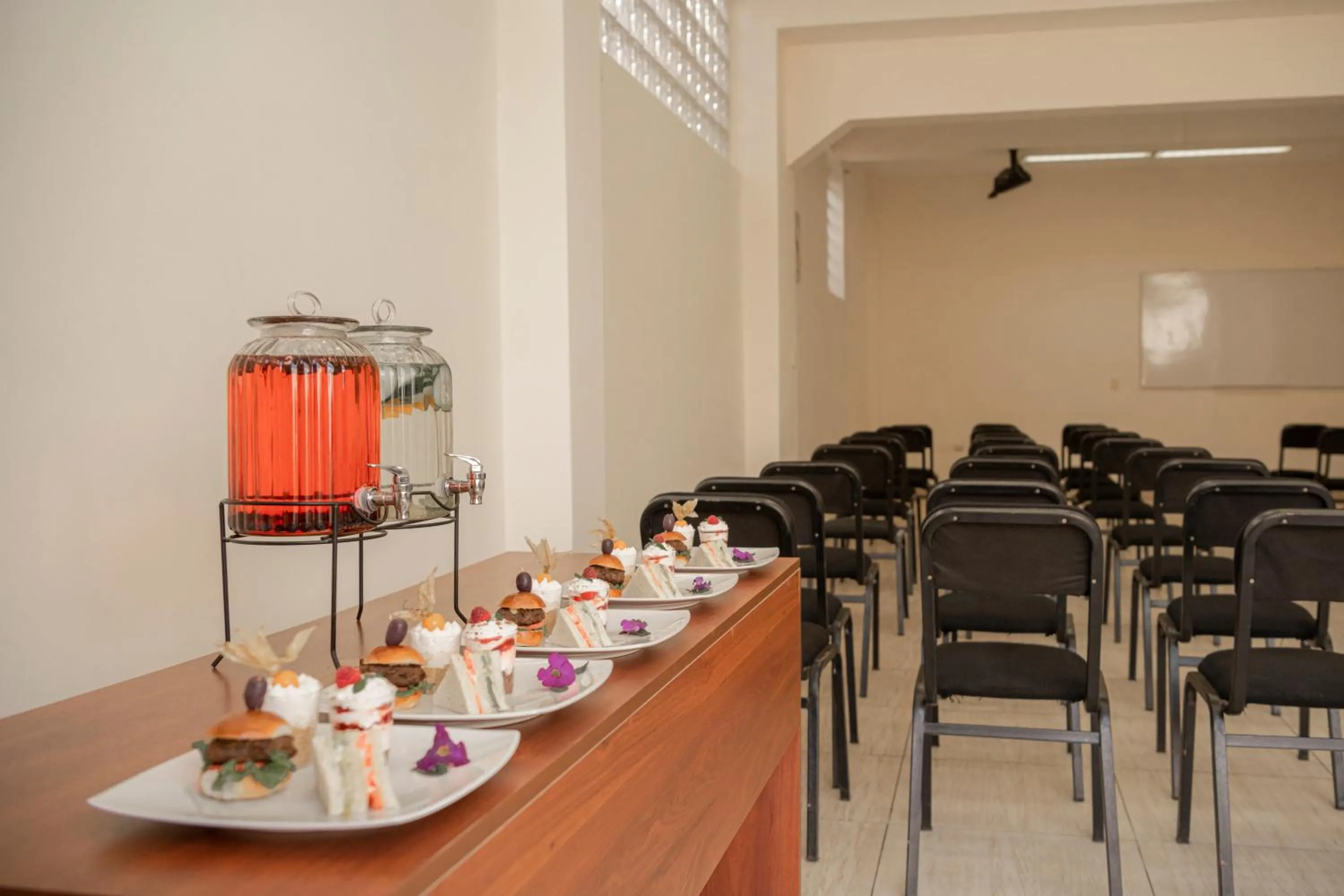 Meeting/conference room in Hotel Casa Campo by Cassana