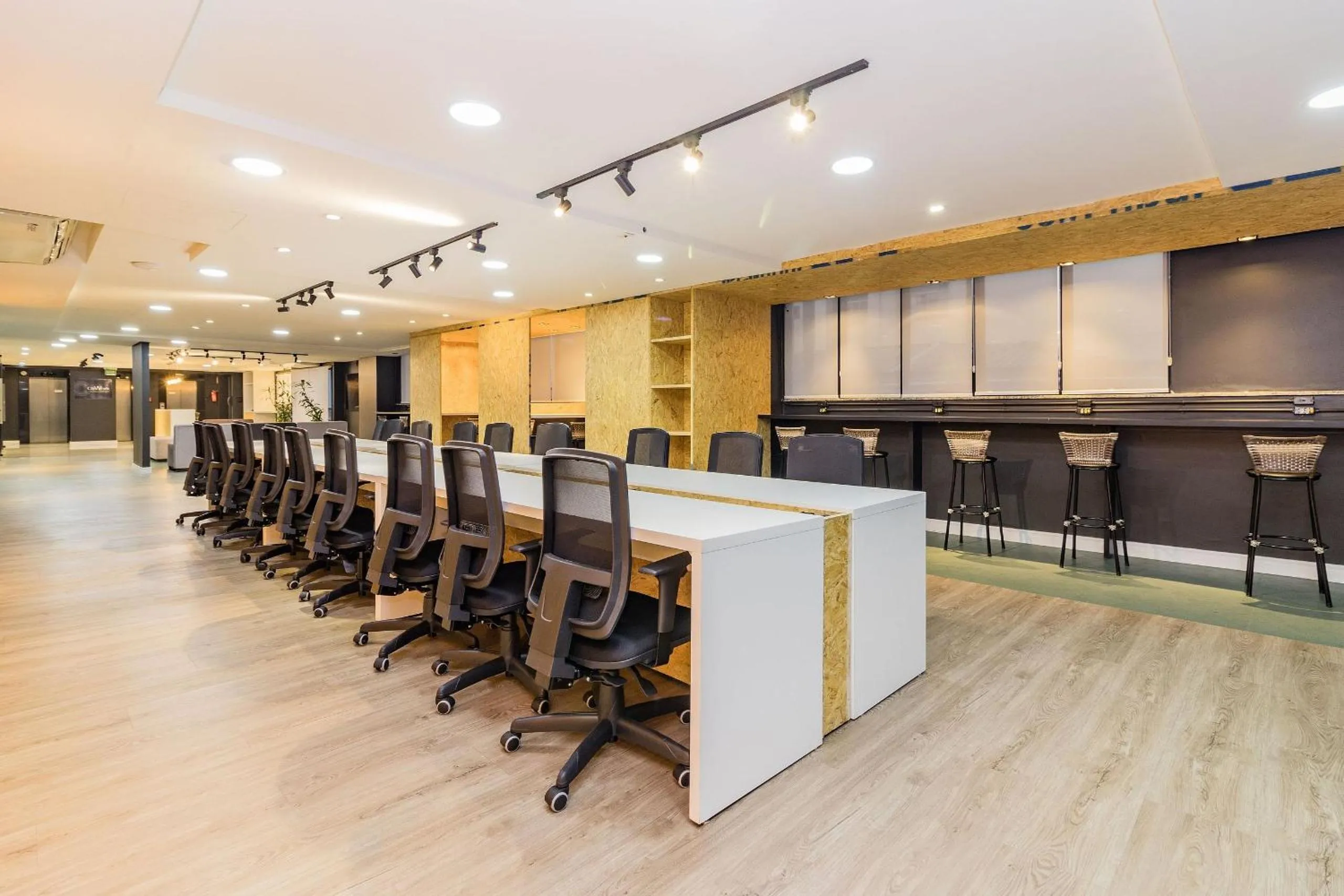 Meeting/conference room in Century Park by My Way