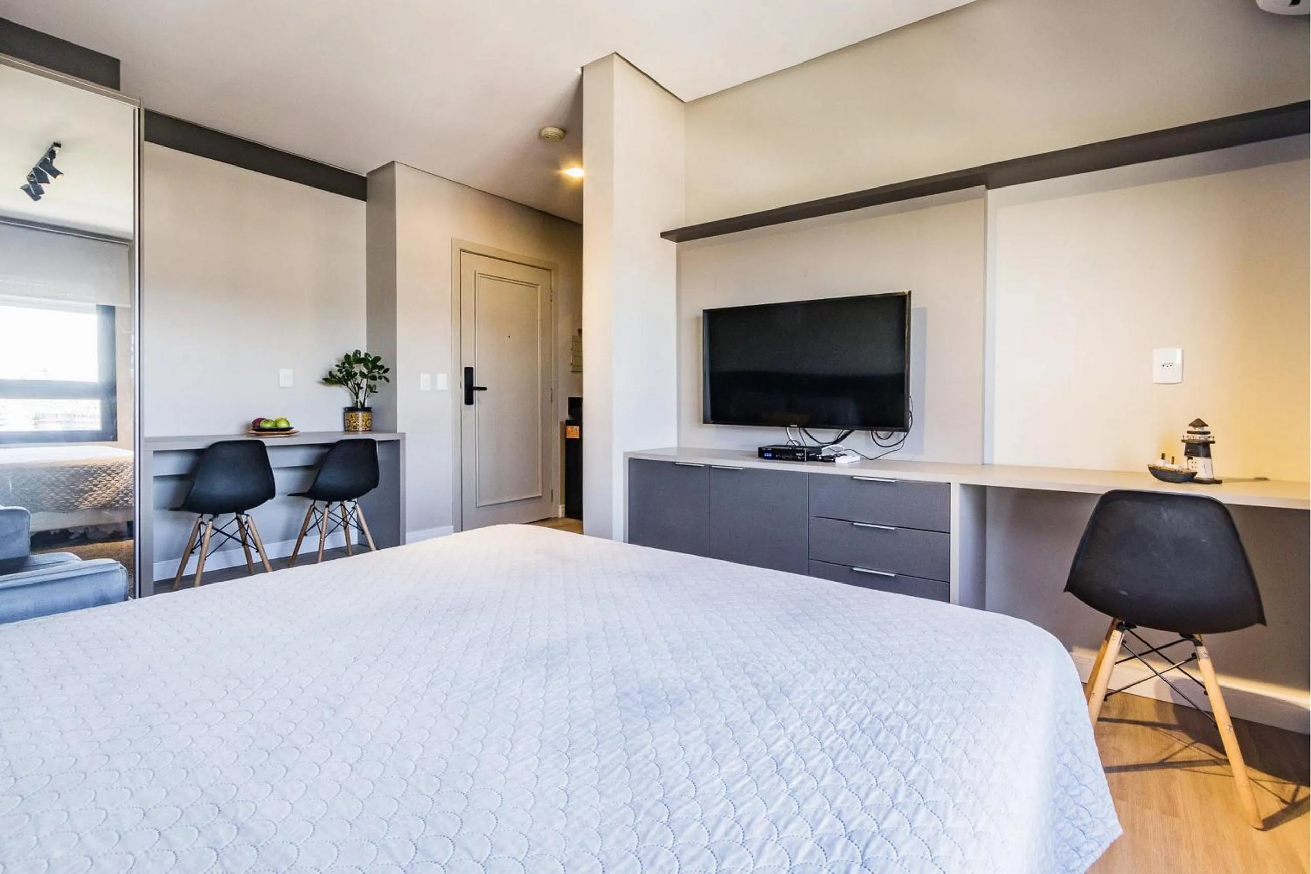 Living room, Bed in Century Park by My Way