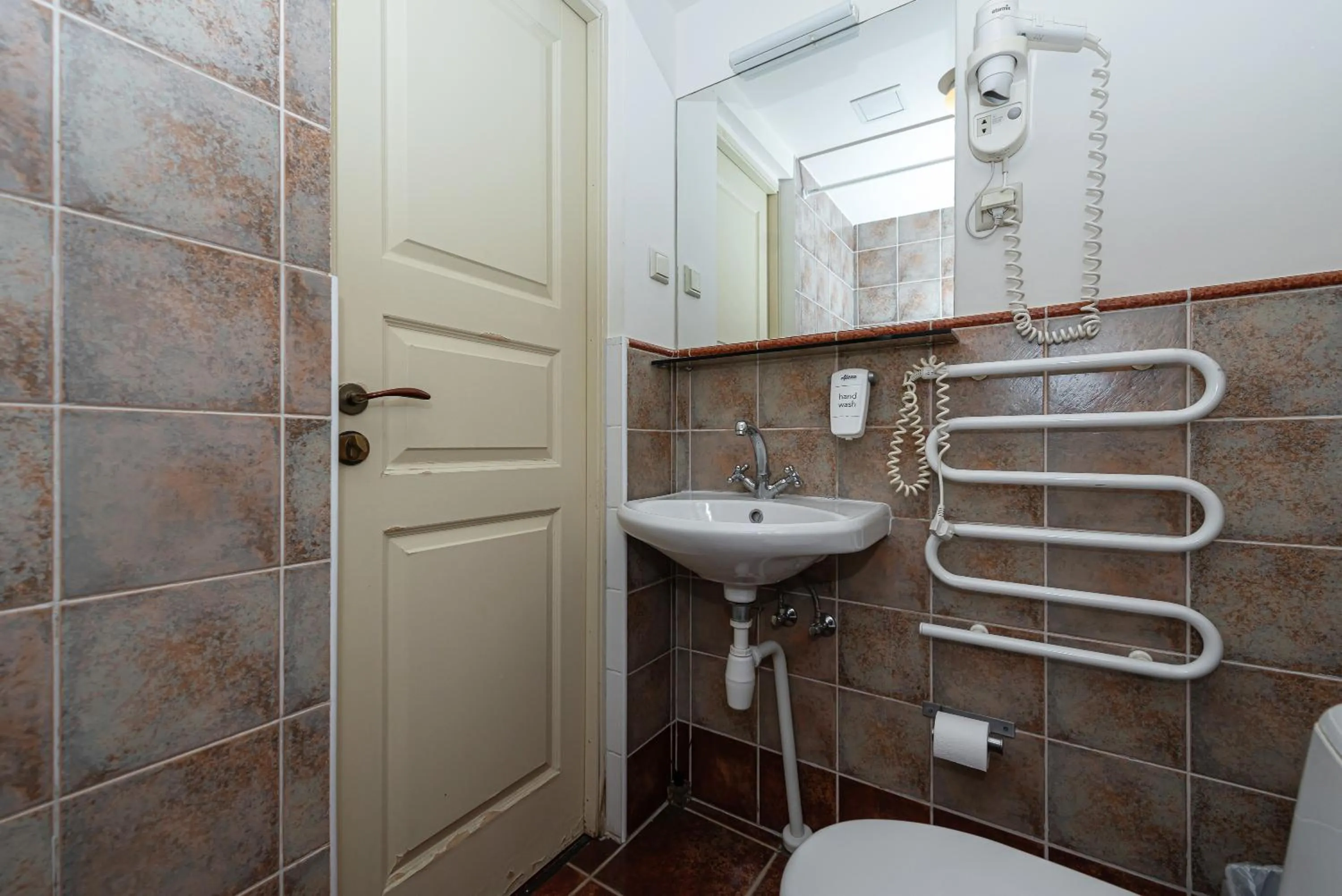 Shower in Alexa Old Town