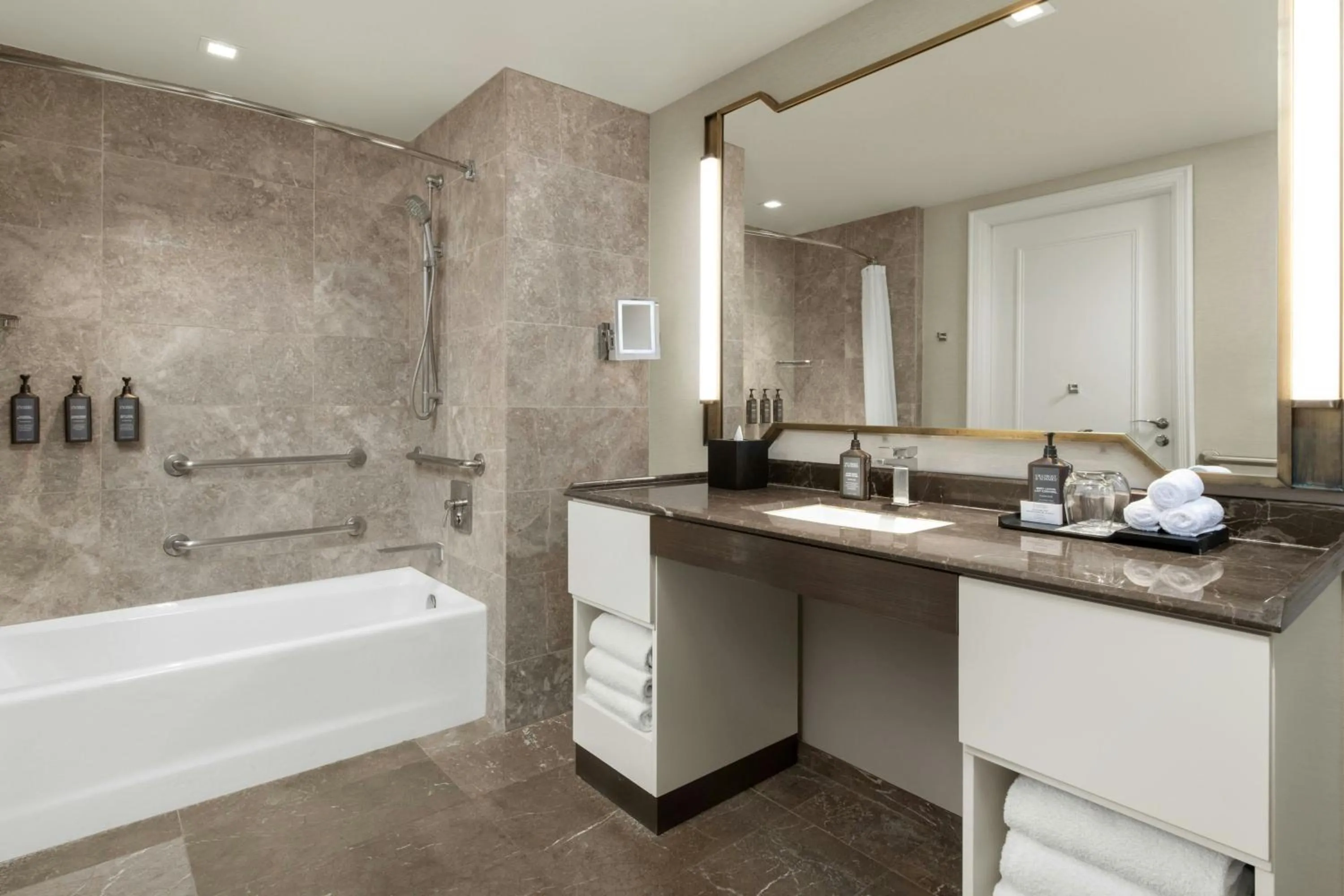 Bathroom in Sheraton Los Angeles San Gabriel