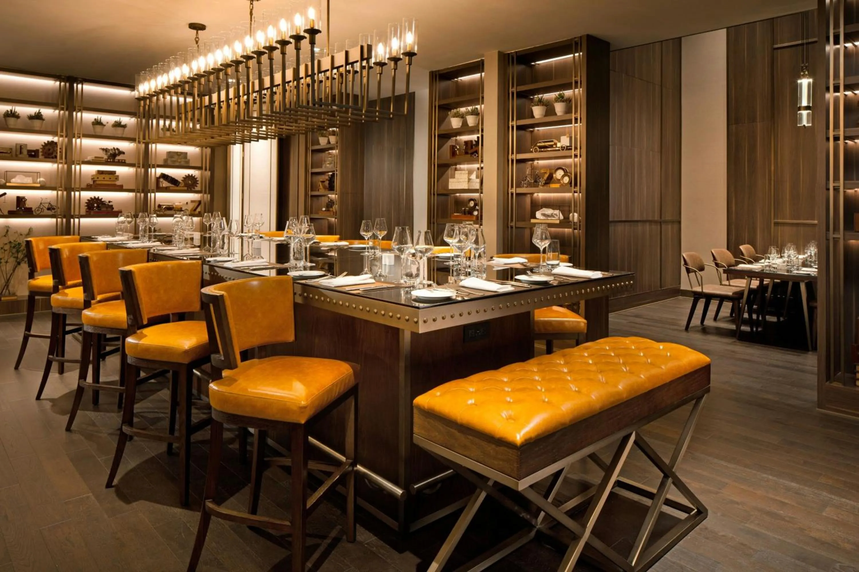 Restaurant/places to eat in Sheraton Los Angeles San Gabriel