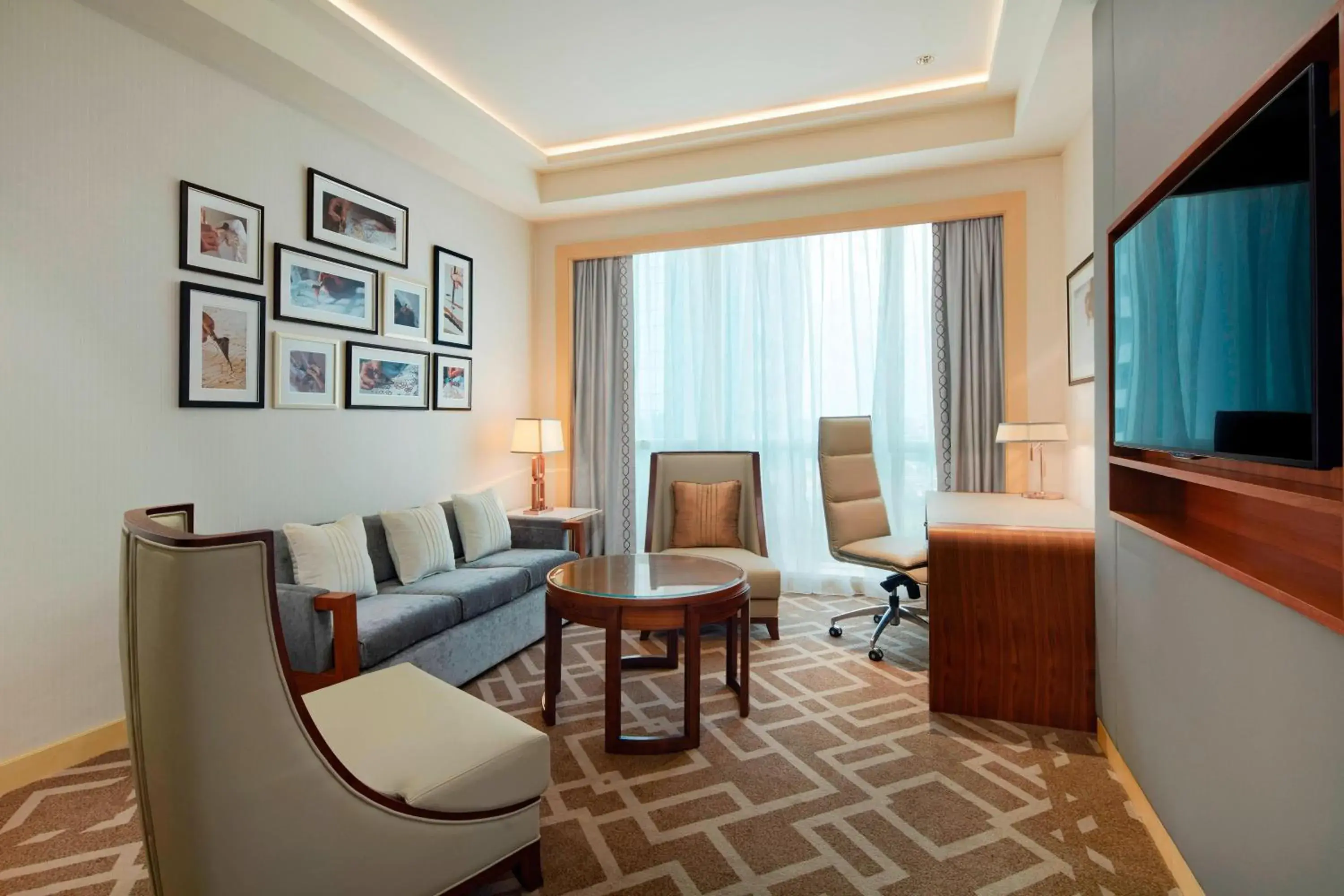 Executive Suite, 1 Bedroom Executive Suite, 1 King in Sheraton Petaling Jaya Hotel Executive Suite, 1 Bedroom Executive Suite, 1 King in Sheraton Petaling Jaya Hotel
