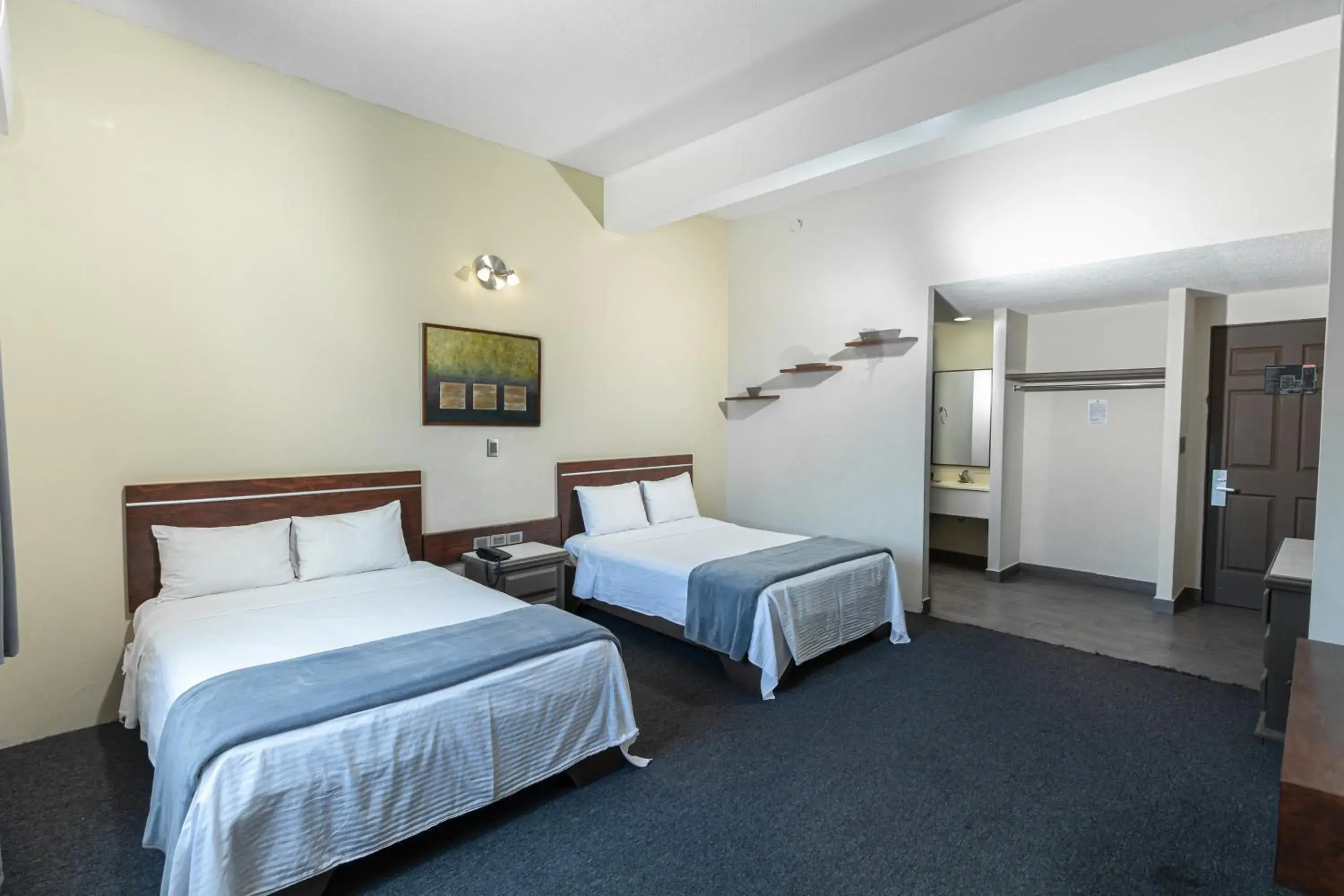 Double Room with Two Double Beds in Hotel Plaza del Arco - Monterrey Double Room with Two Double Beds in Hotel Plaza del Arco - Monterrey