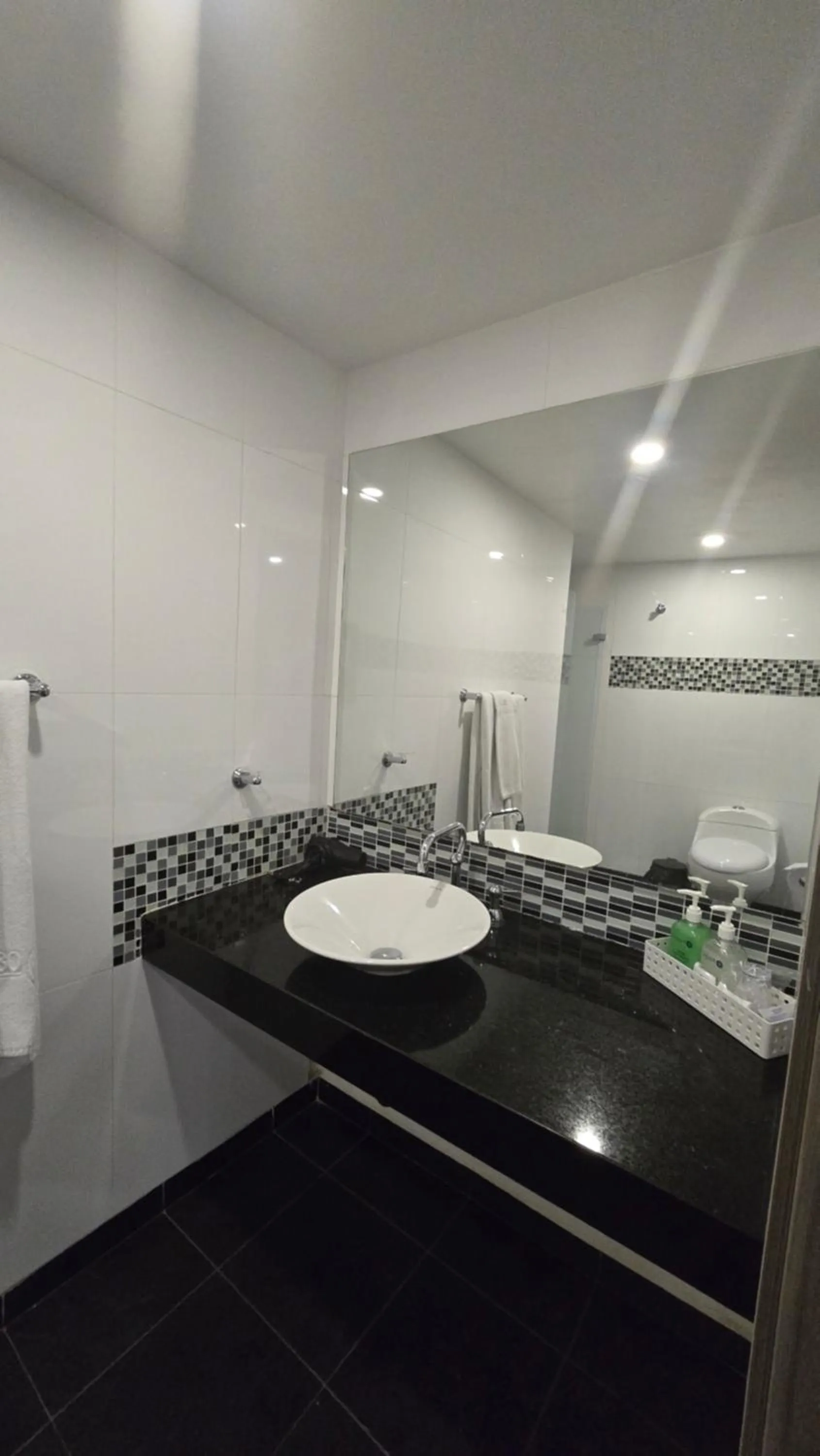Bathroom in Hotel Confort 80 Zona Rosa By Hoteles Confort80