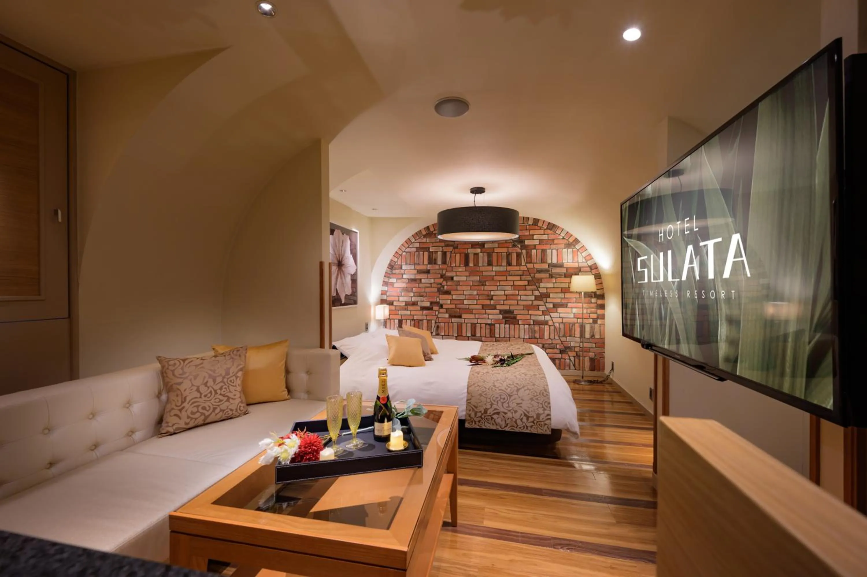 Bed in HOTEL SULATA GIFU HASHIMA (Adult Only)