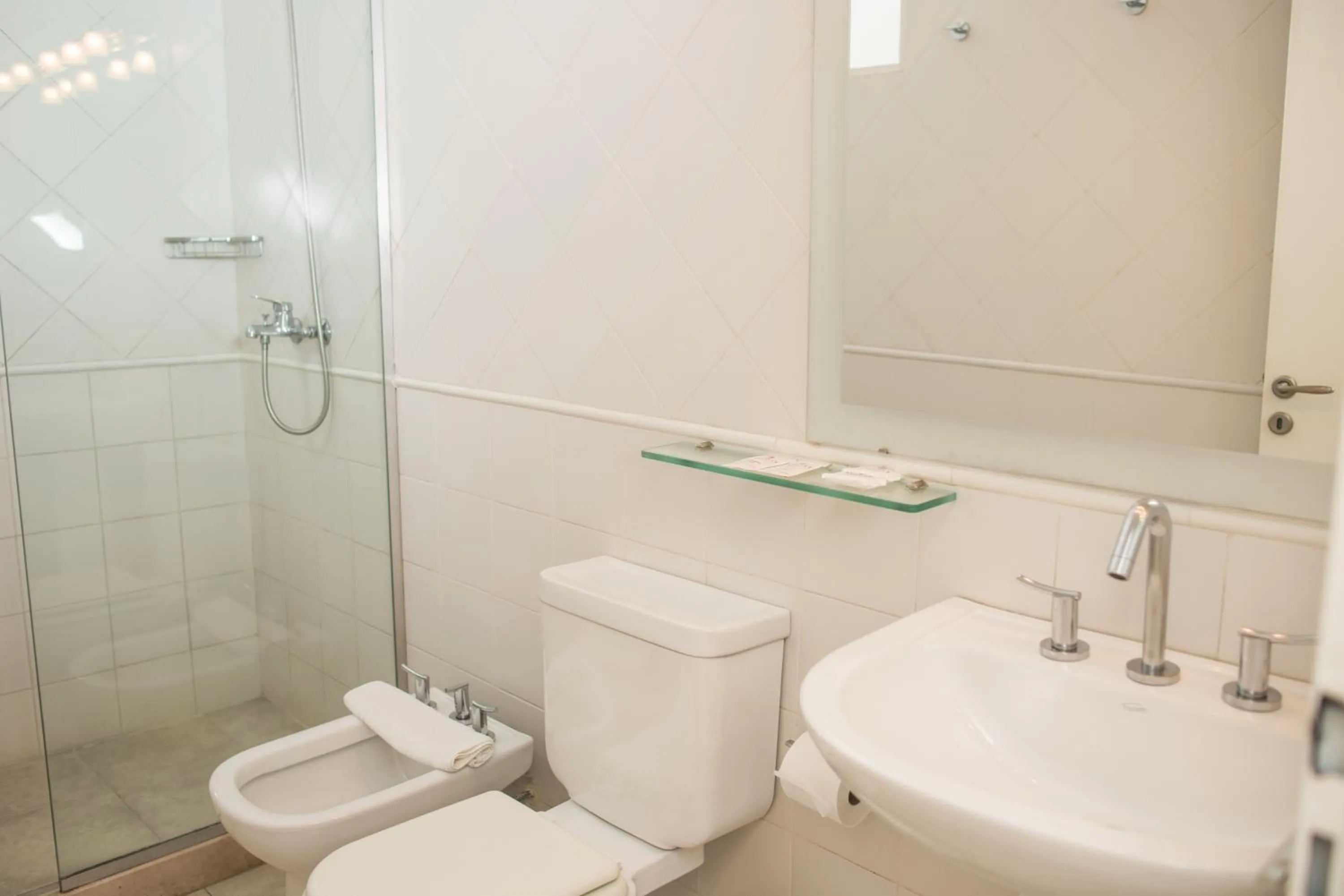 Bathroom in Gran Hotel Victoria Cordoba Argentina