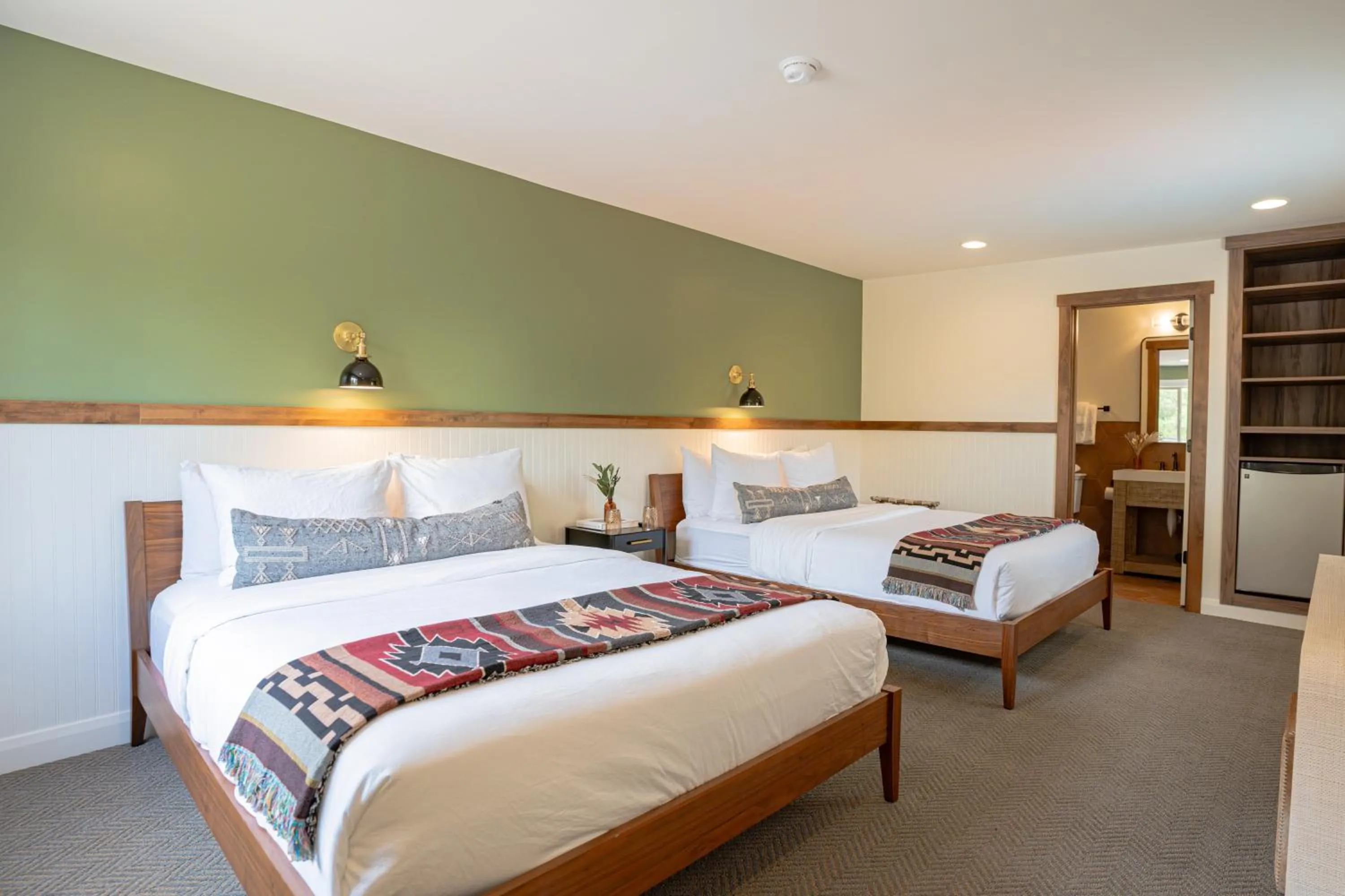 Bed in Petty Ranch Inn