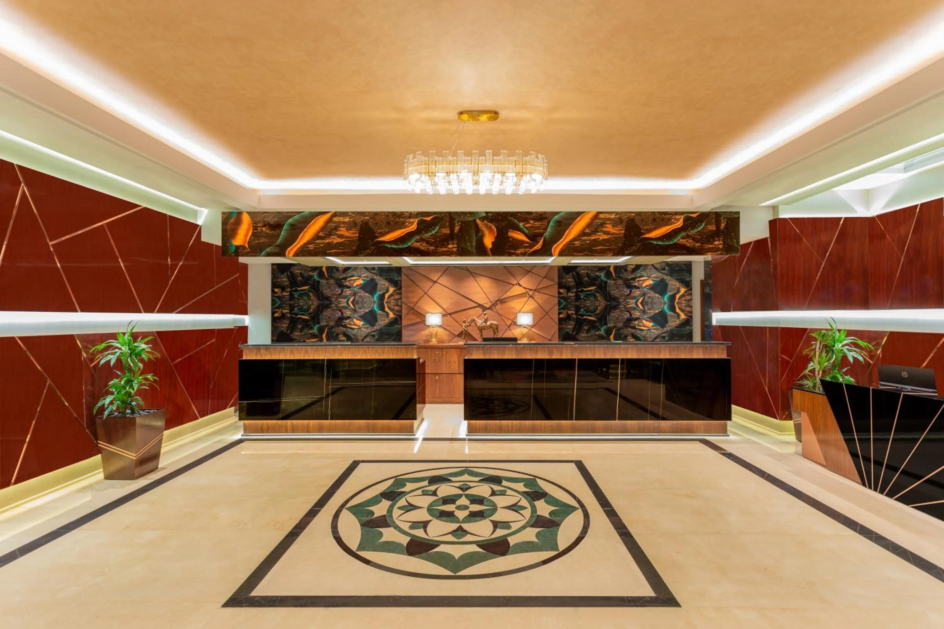 Lobby or reception in Park Regis Kris Kin Hotel