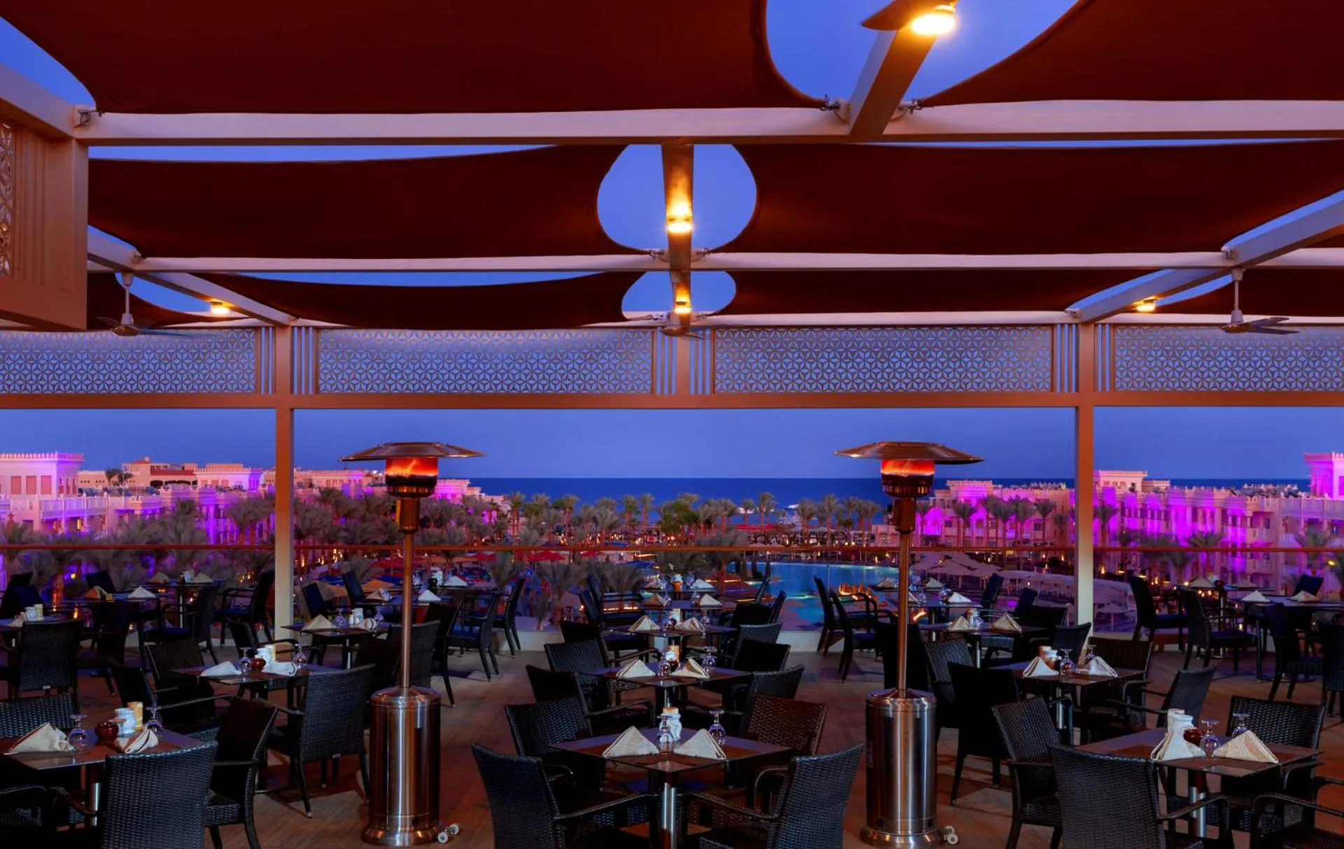 Restaurant/places to eat in Pickalbatros Palace - Aqua Park Hurghada