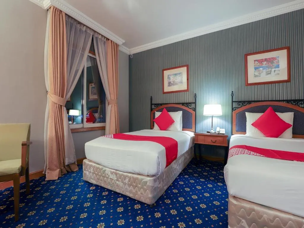 Photo of the whole room, Bed in City Plaza Hotel