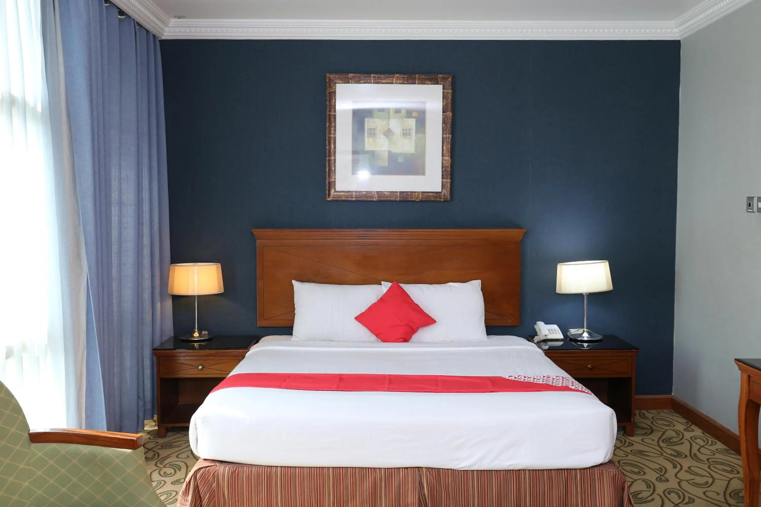 Bed in City Plaza Hotel